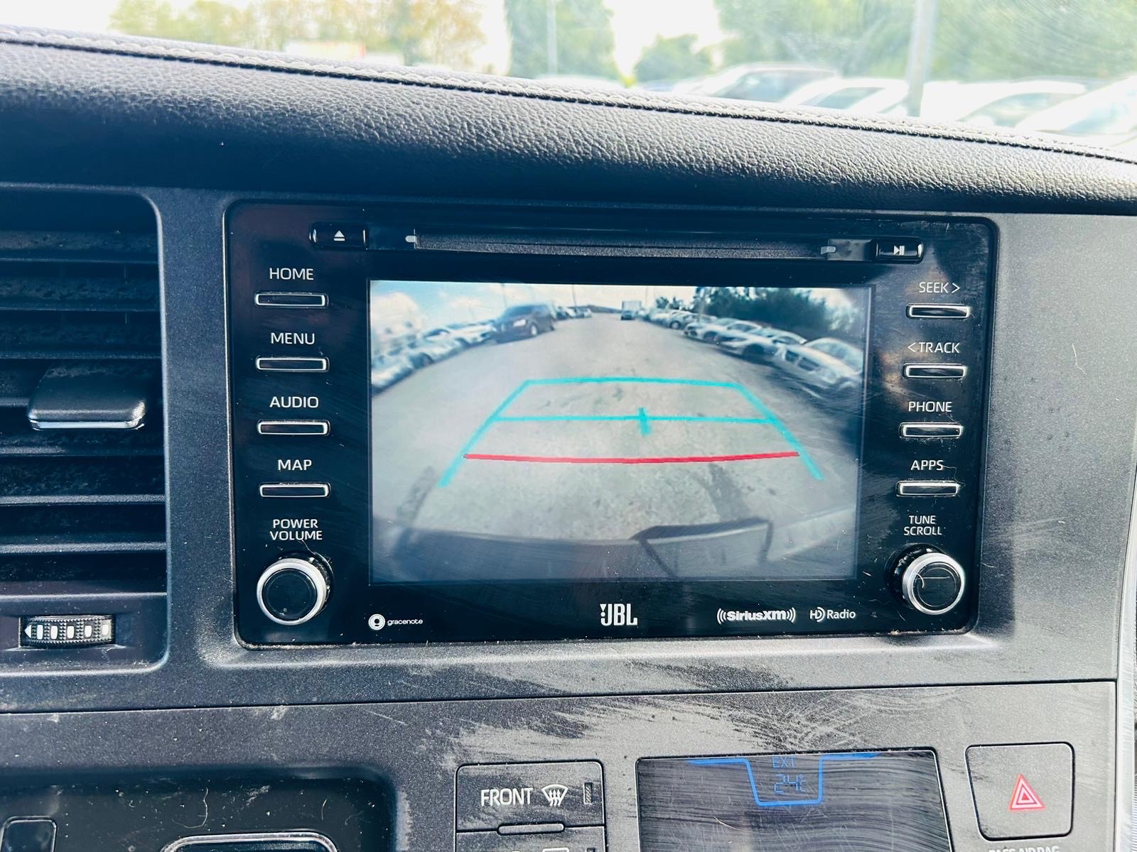 /hakimautosale/2019-Toyota-Sienna-5508498882939135.jpg
