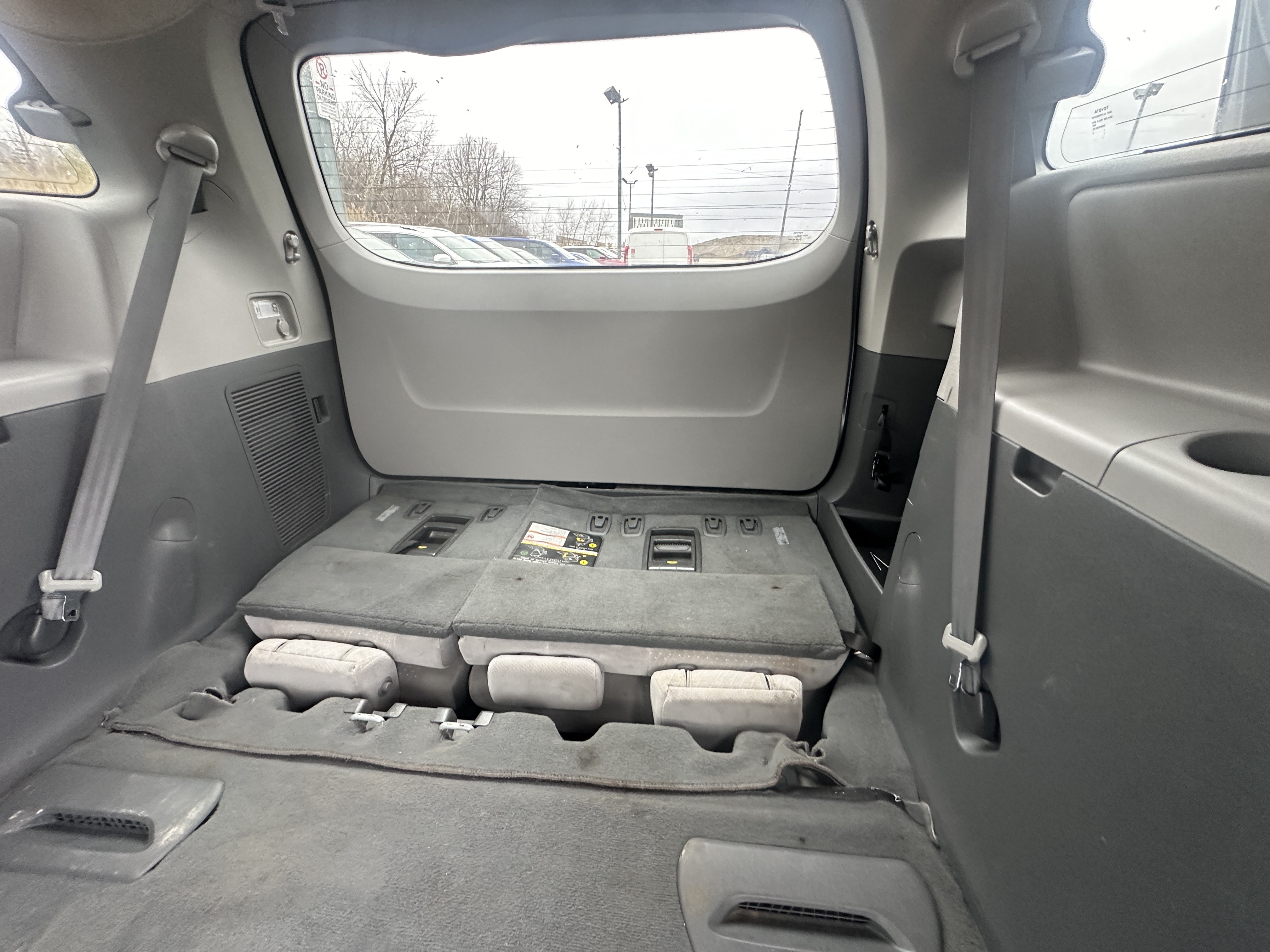 /hakimautosale/2019-Toyota-Sienna-7528489650554182.jpg
