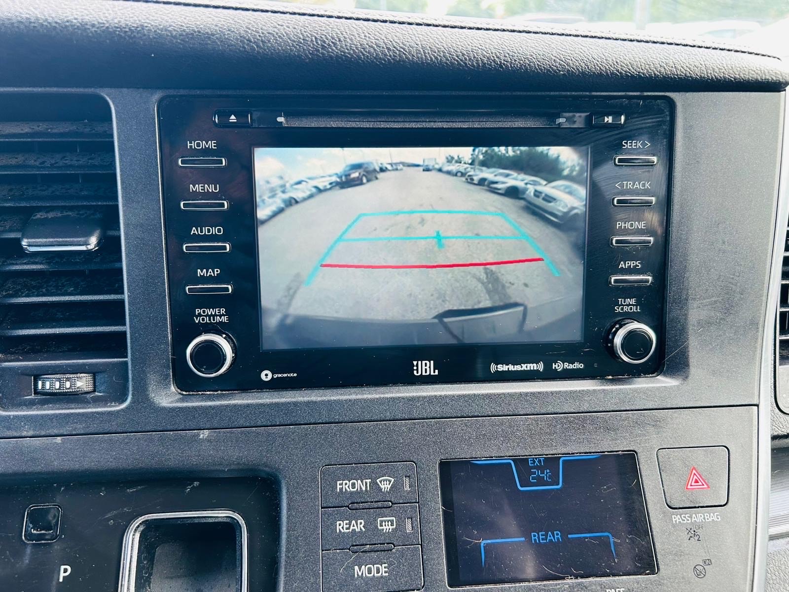 /hakimautosale/2019-Toyota-Sienna-7603881994752848.jpg