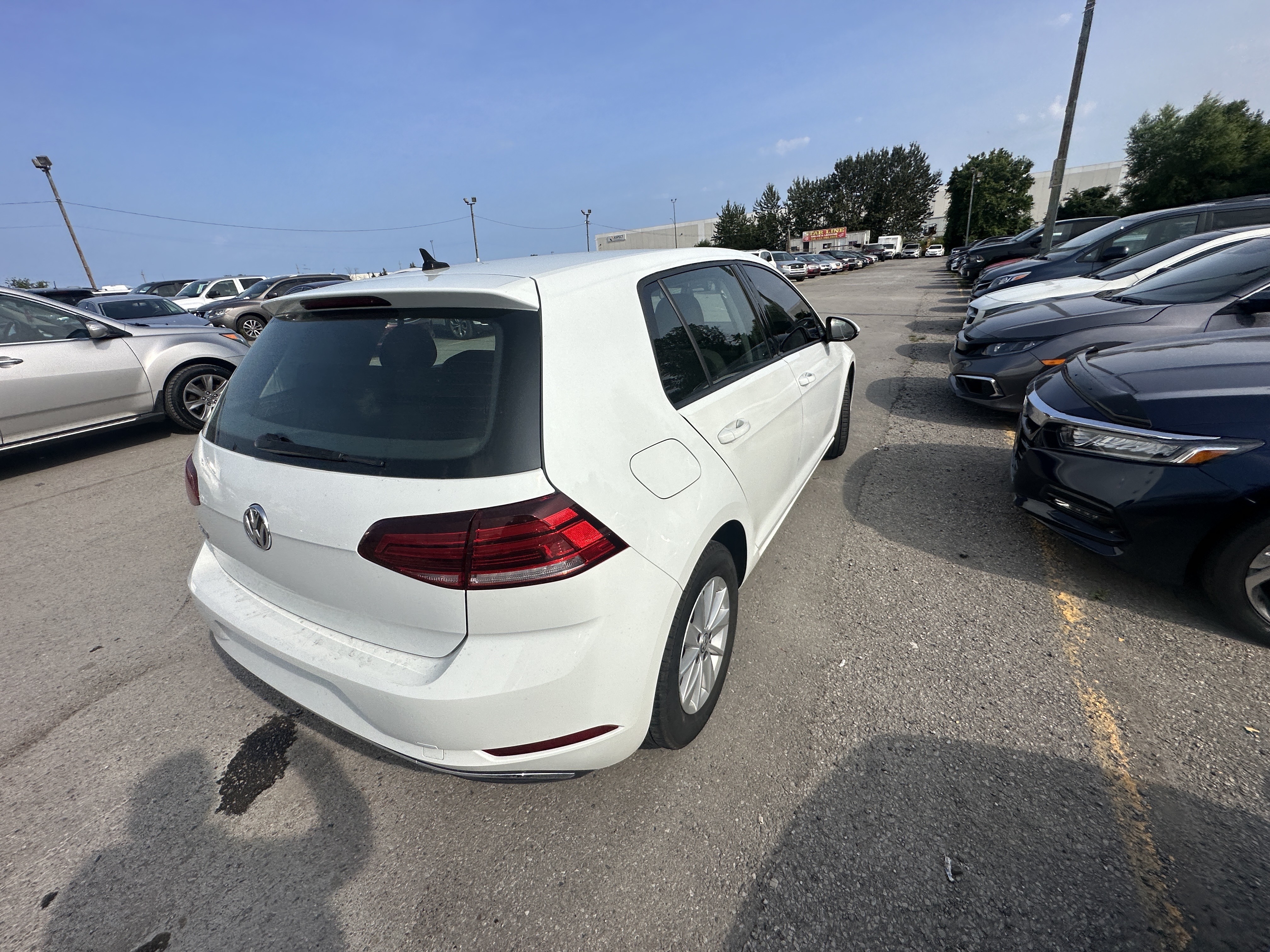 /hakimautosale/2019-Volkswagen-Golf-04826591652686529.jpg