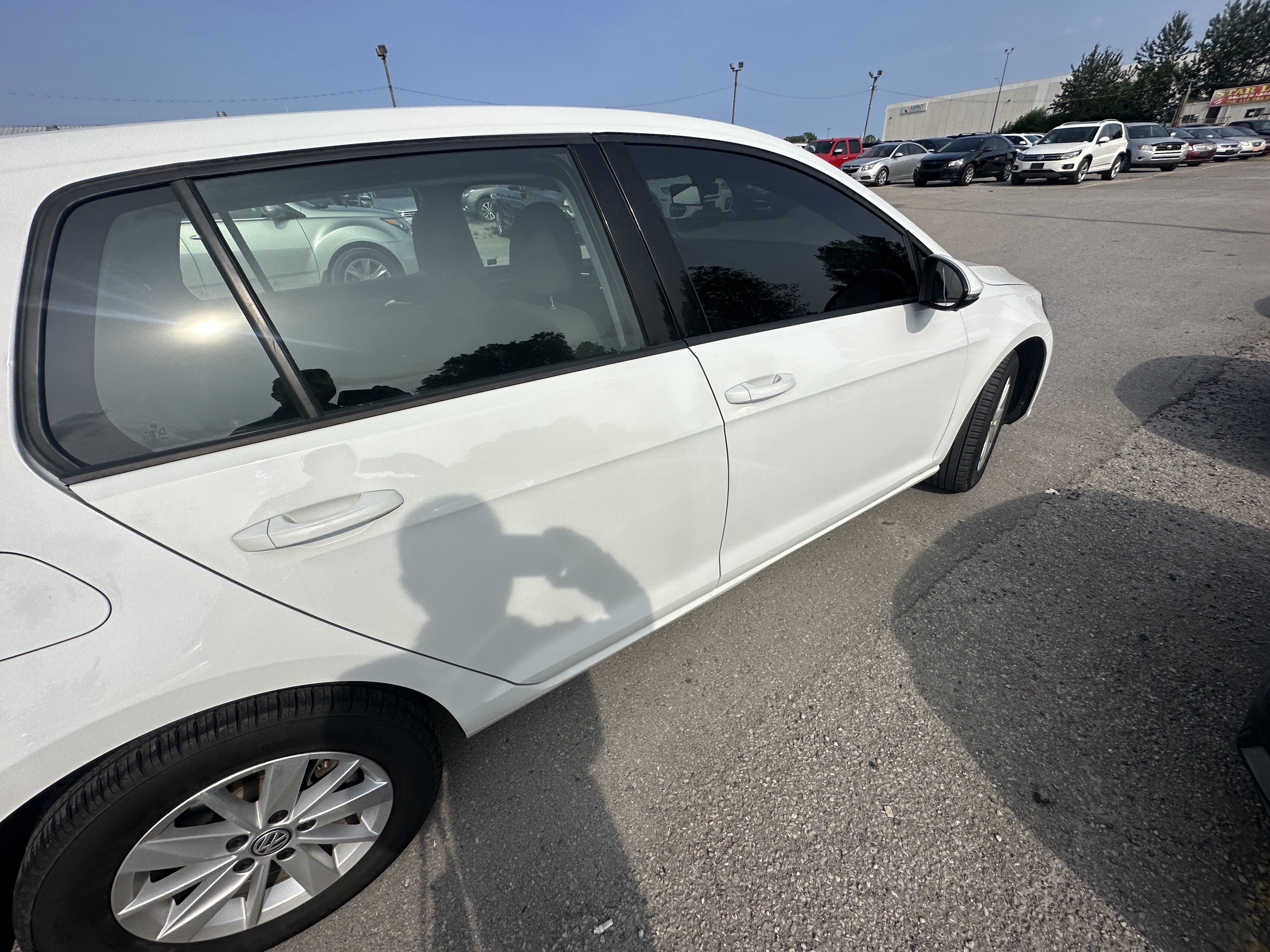 /hakimautosale/2019-Volkswagen-Golf-13900655011785523.jpg