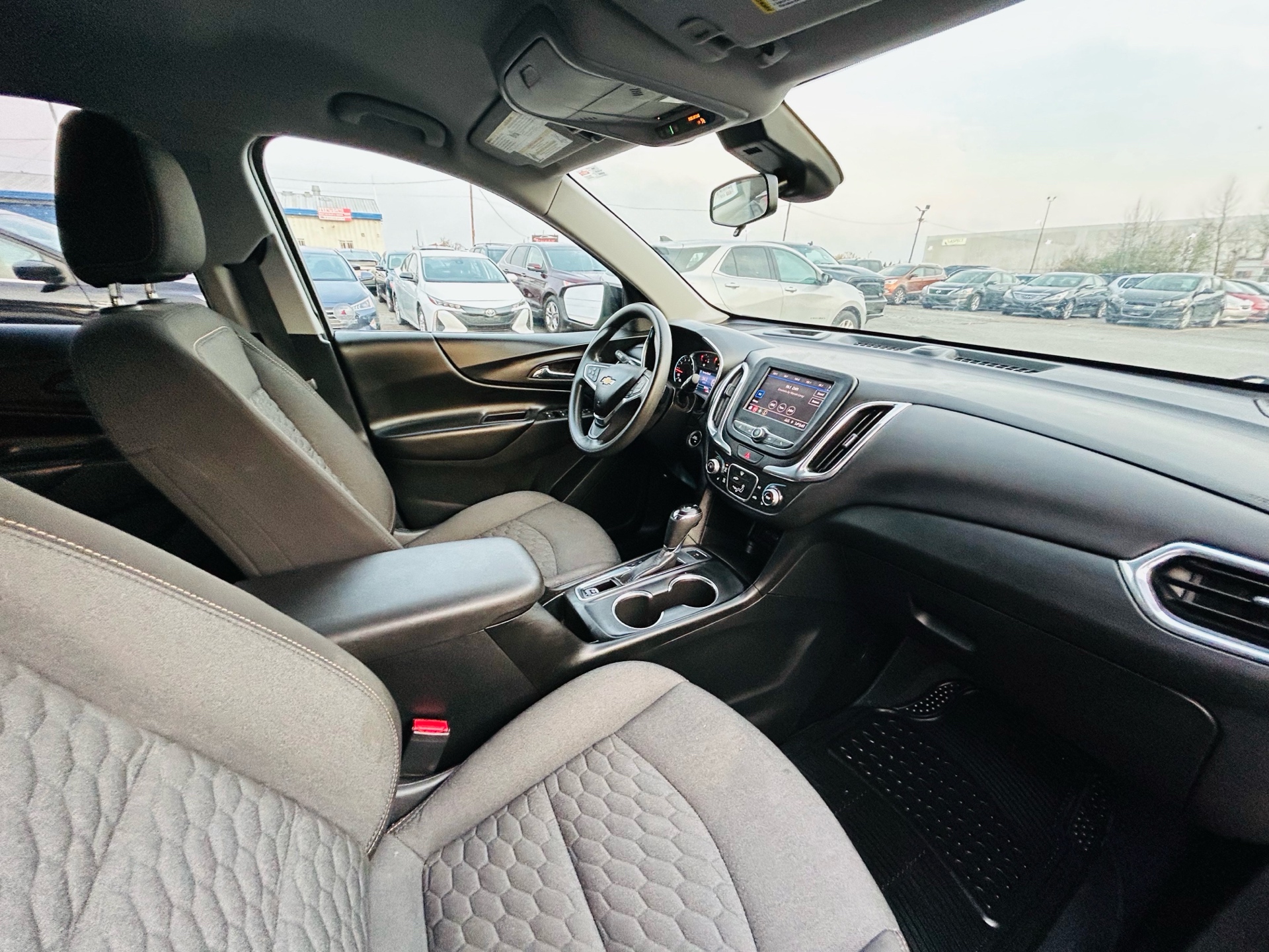 /hakimautosale/2020-Chevrolet-Equinox-2632936438259079.jpg