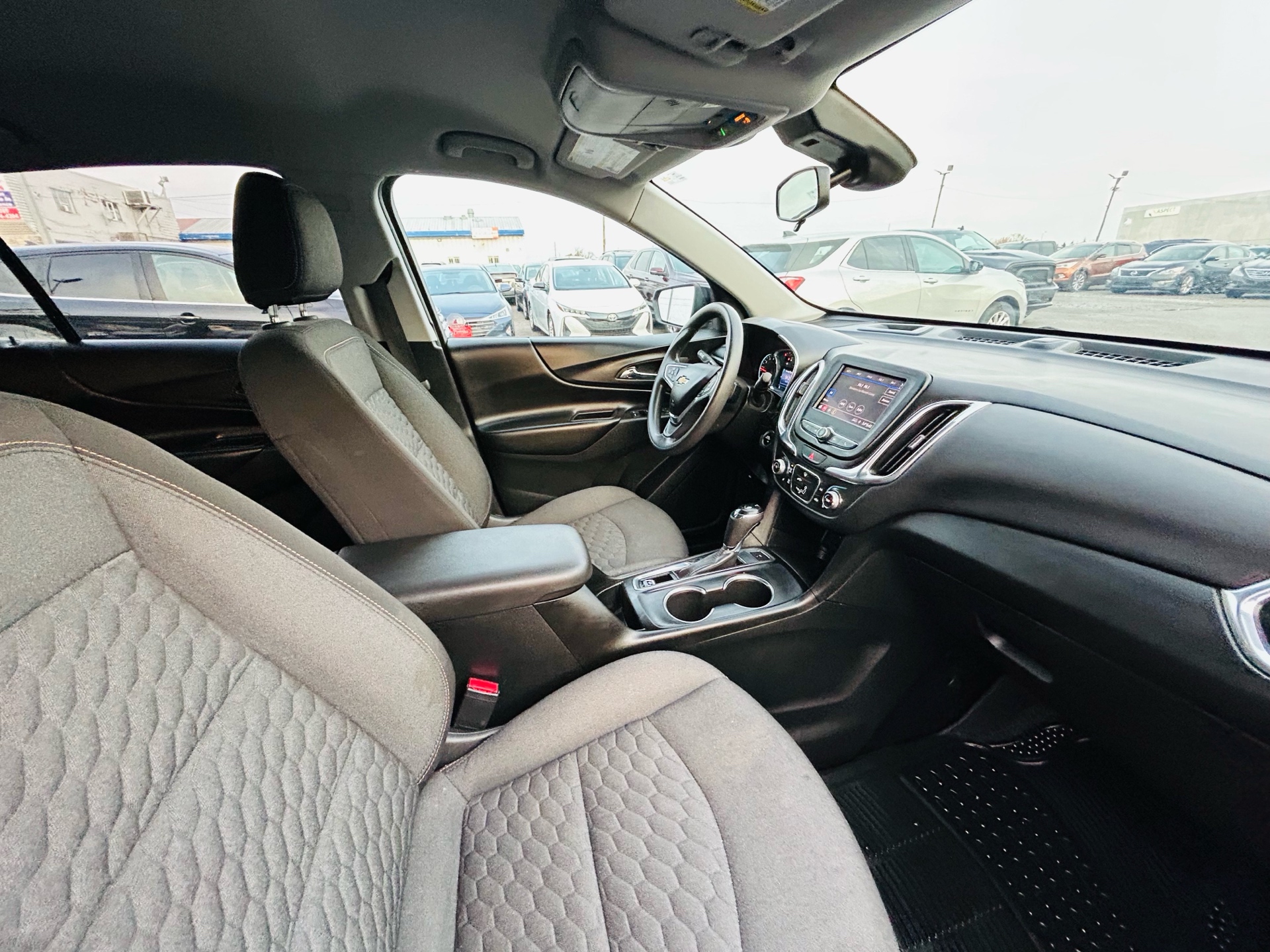 /hakimautosale/2020-Chevrolet-Equinox-8438475954001716.jpg