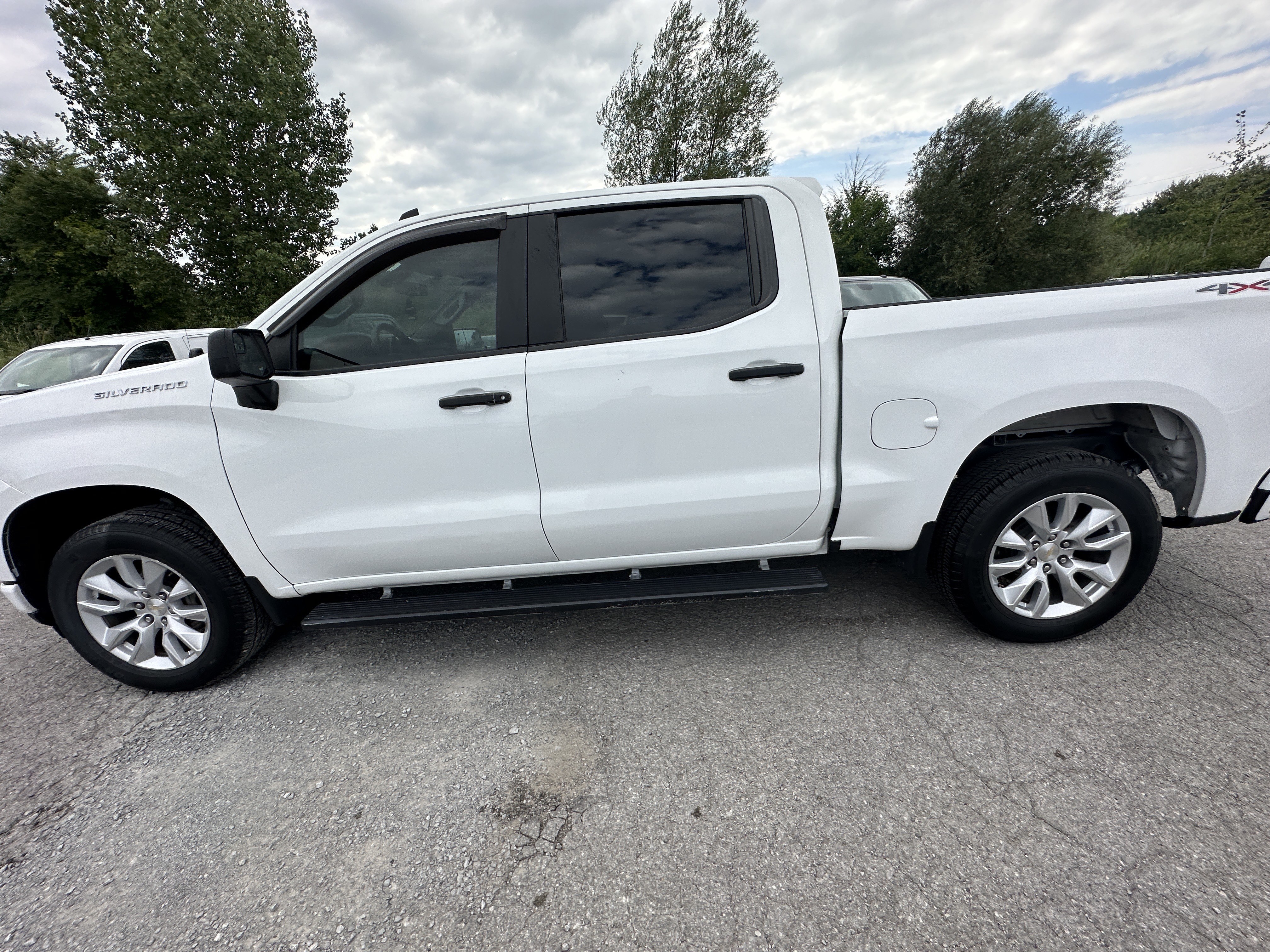 /hakimautosale/2020-Chevrolet-Silverado1500-09589115846318741.jpg