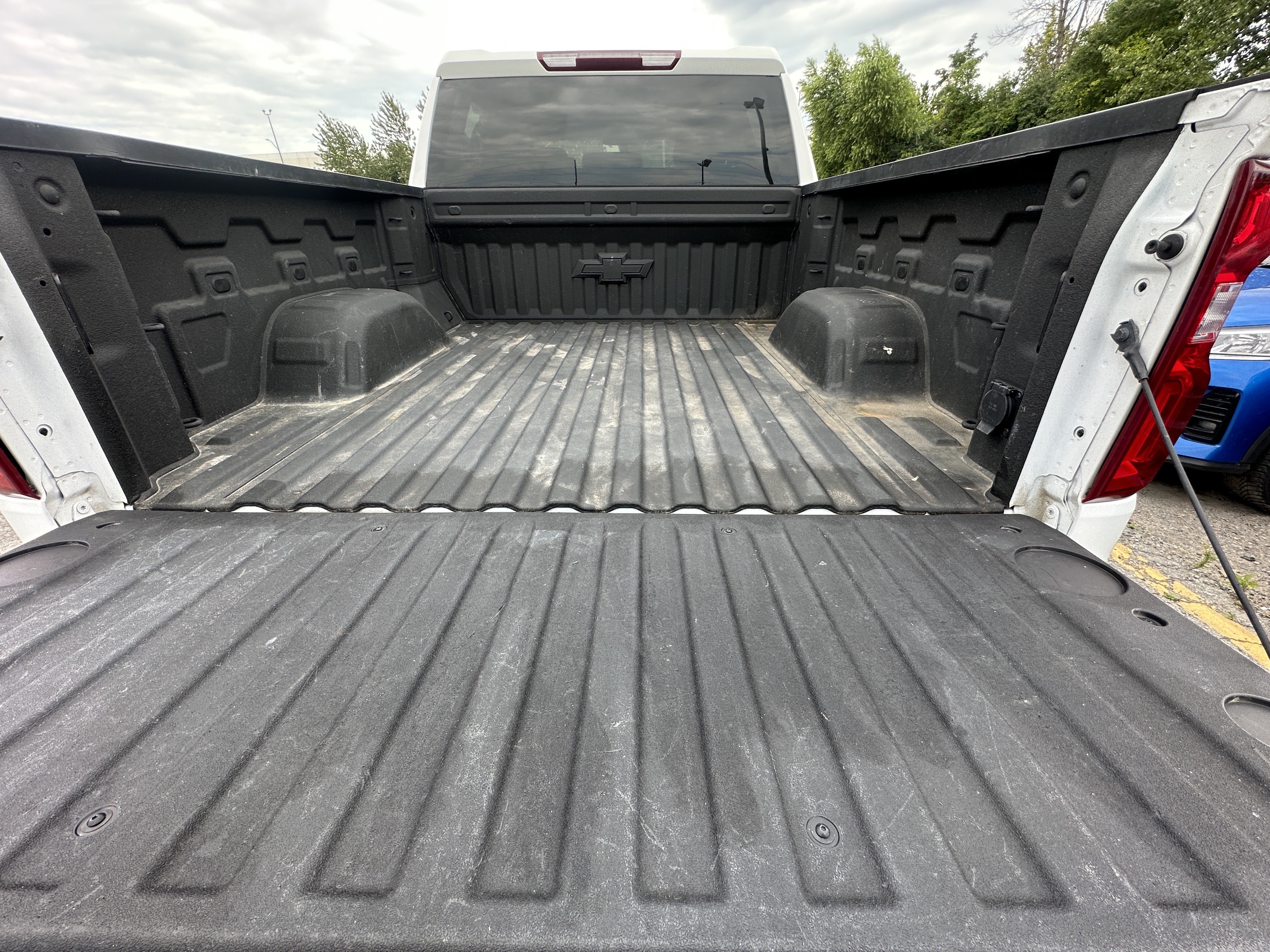 /hakimautosale/2020-Chevrolet-Silverado1500-6298753361716809.jpg
