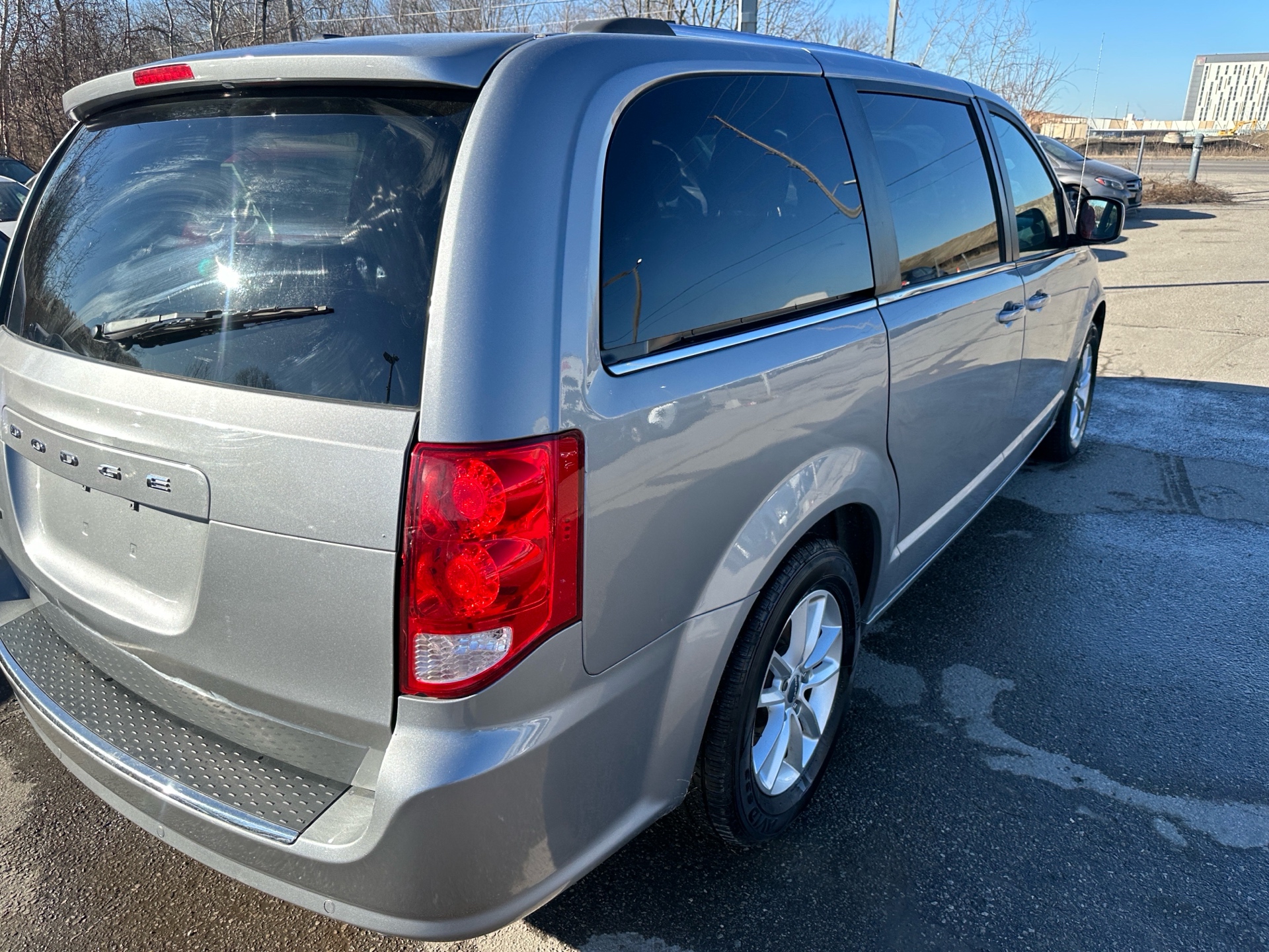 /hakimautosale/2020-Dodge-GrandCaravan-5765526062767734.jpg