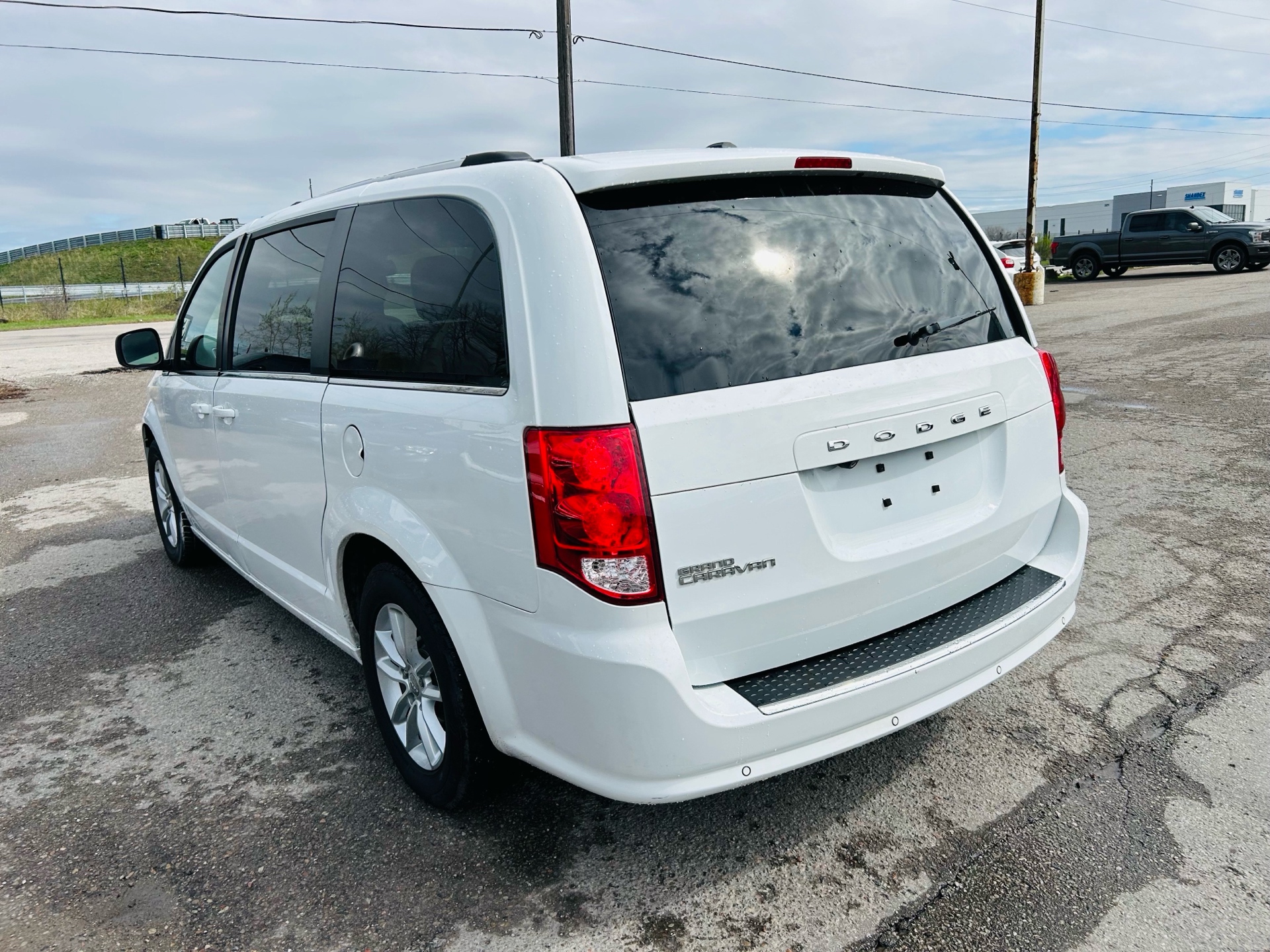 /hakimautosale/2020-Dodge-GrandCaravan-6559491576288716.jpg
