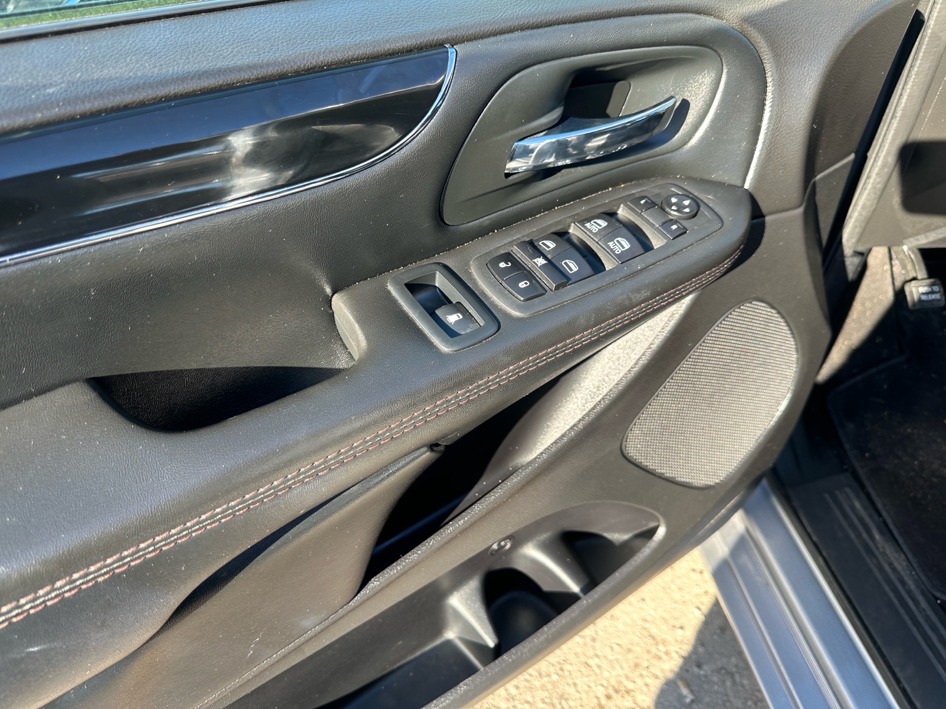 /hakimautosale/2020-Dodge-GrandCaravan-7138916874243244.jpg
