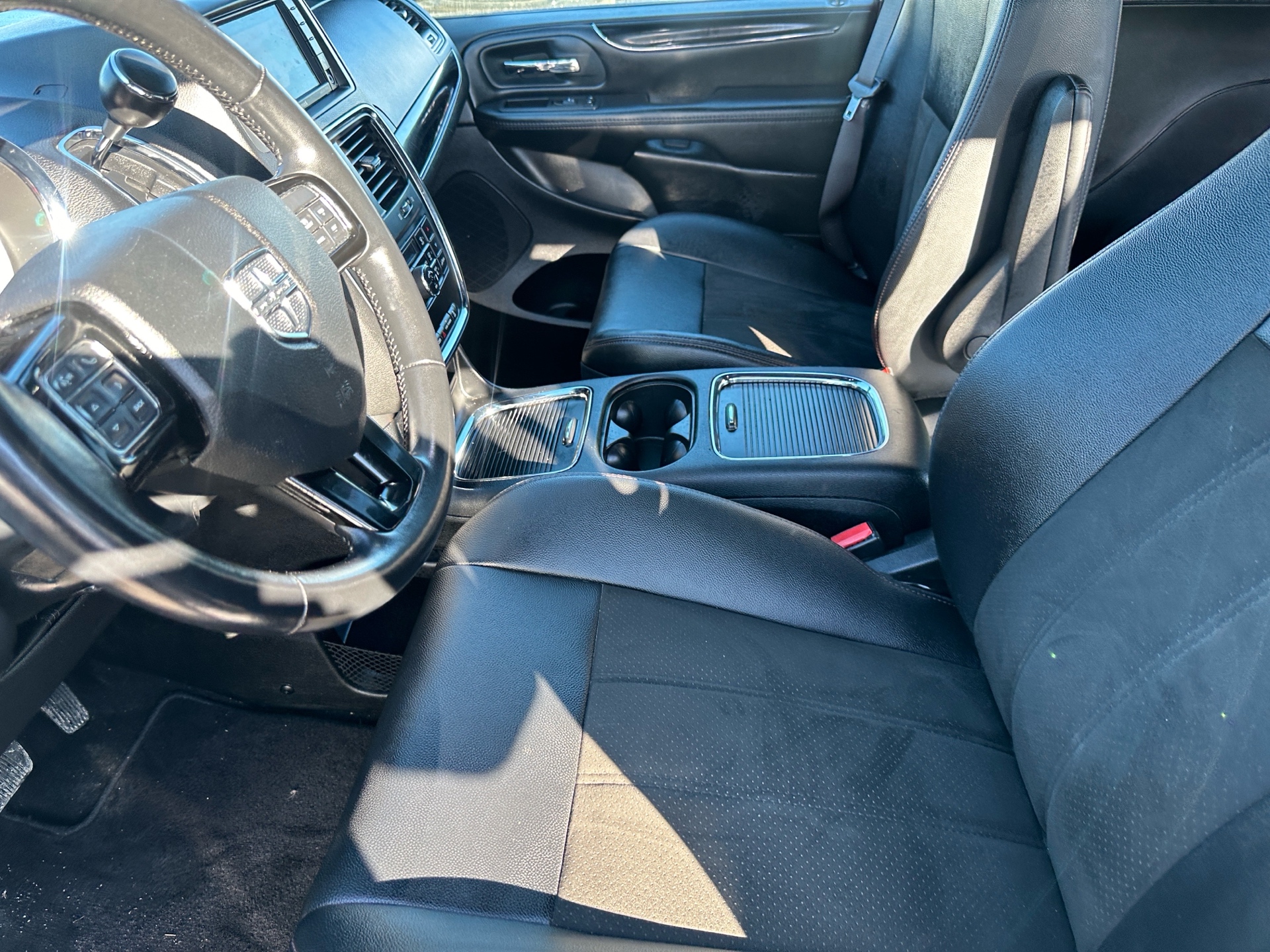 /hakimautosale/2020-Dodge-GrandCaravan-8046428883614636.jpg