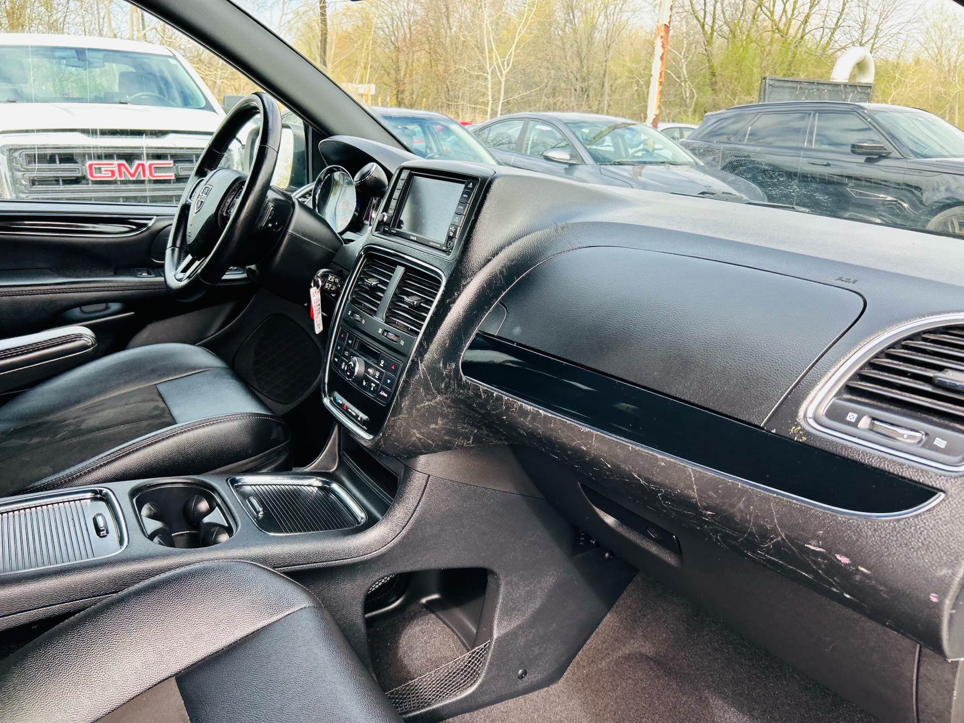 /hakimautosale/2020-Dodge-GrandCaravan-8371029638221388.jpg