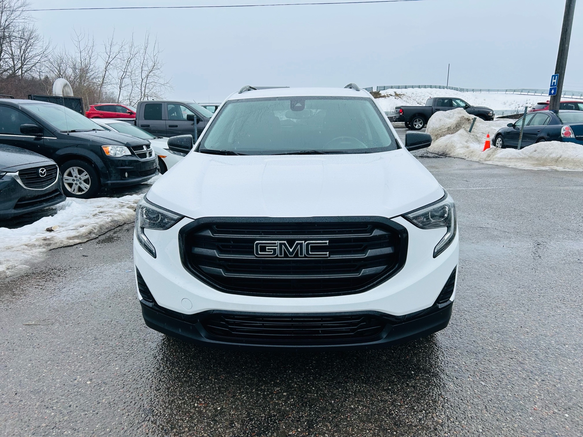 /hakimautosale/2020-GMC-Terrain-035665651934617904.jpg