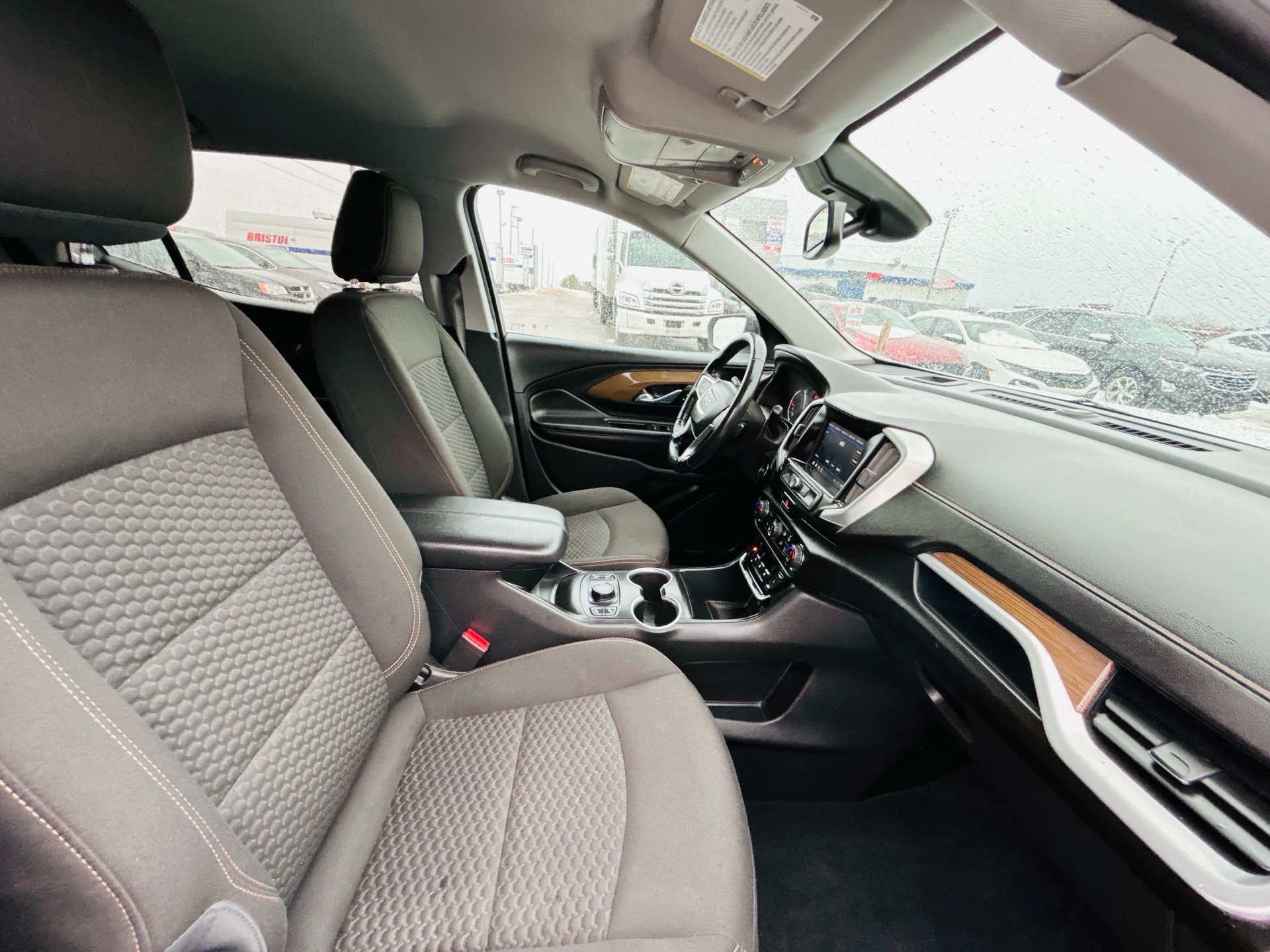 /hakimautosale/2020-GMC-Terrain-07606429127309133.jpg