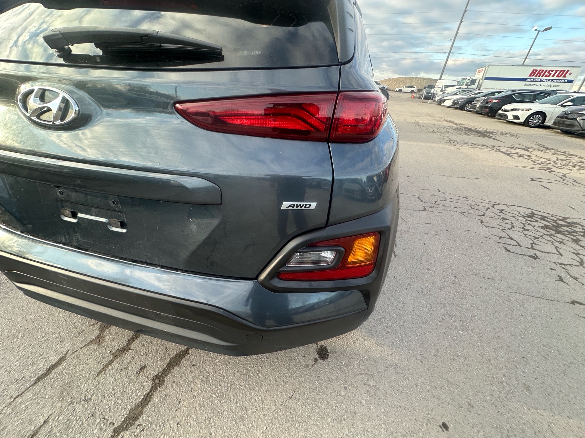 /hakimautosale/2020-Hyundai-Kona-040372059314977005.jpg
