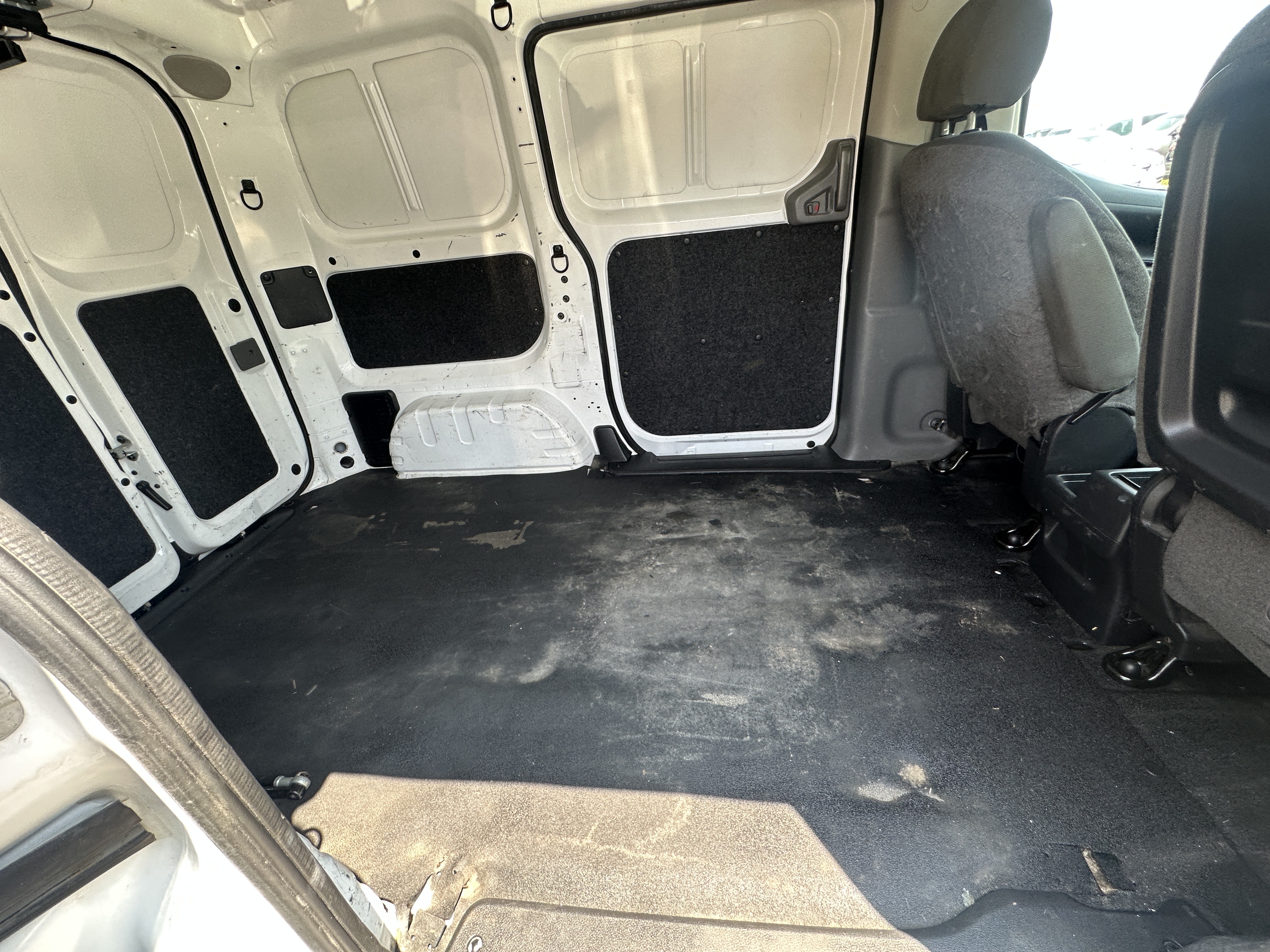 /hakimautosale/2020-Nissan-NV200Compact-46045167968471756.jpg