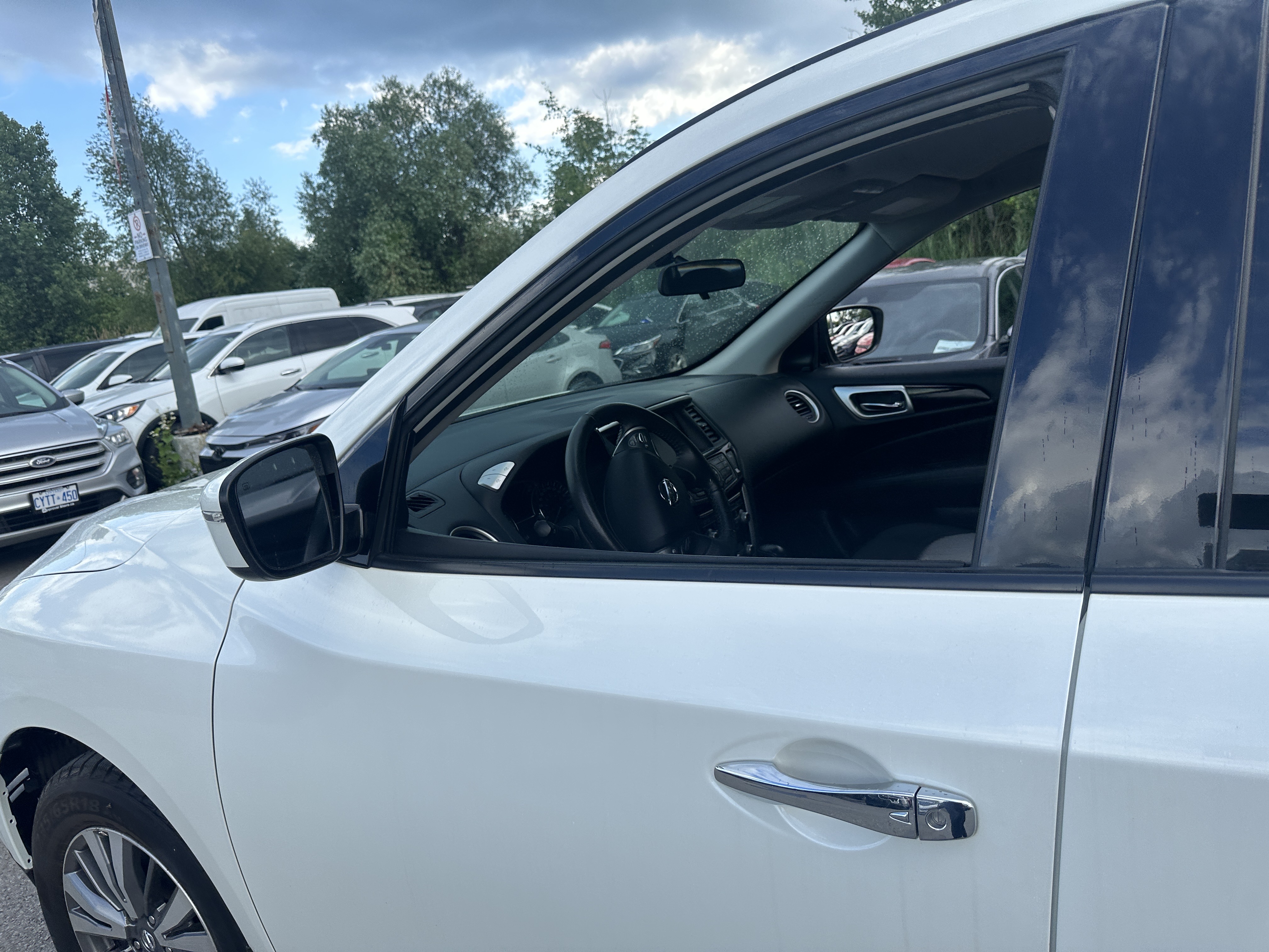 /hakimautosale/2020-Nissan-Pathfinder-25256637194008813.jpg