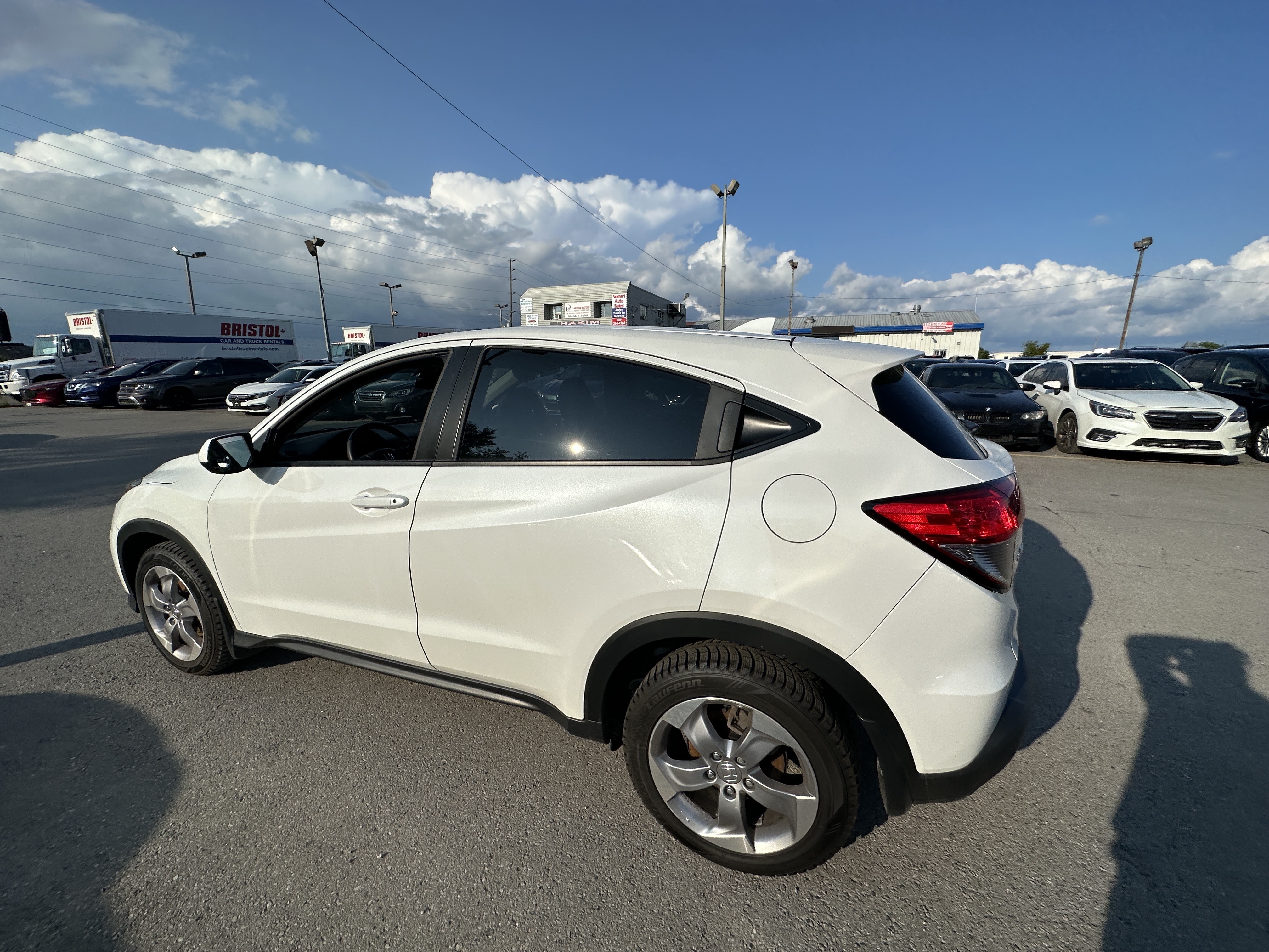 /hakimautosale/2021-Honda-HR-V-0017991751620238805.jpg