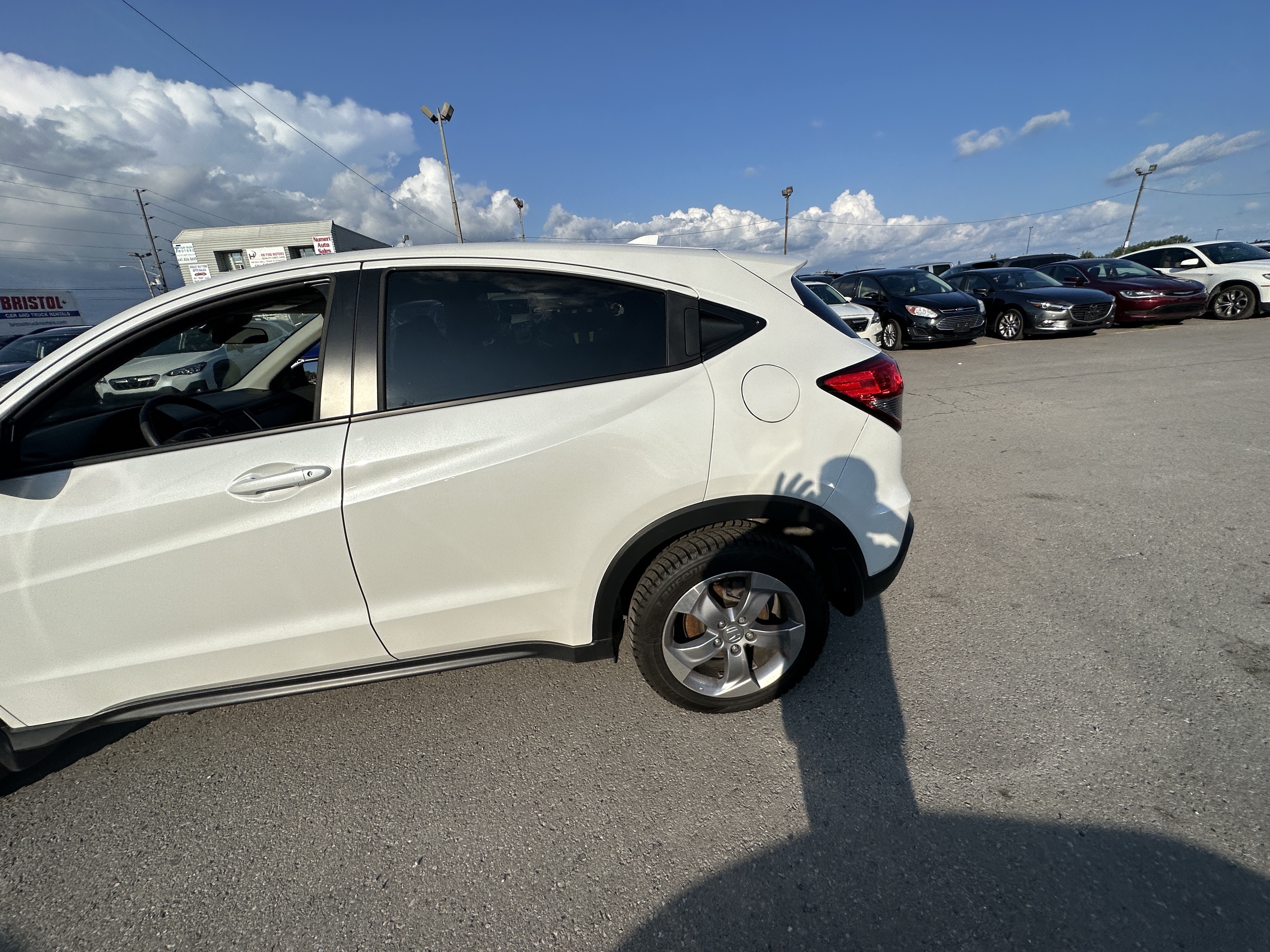 /hakimautosale/2021-Honda-HR-V-25704655825533873.jpg