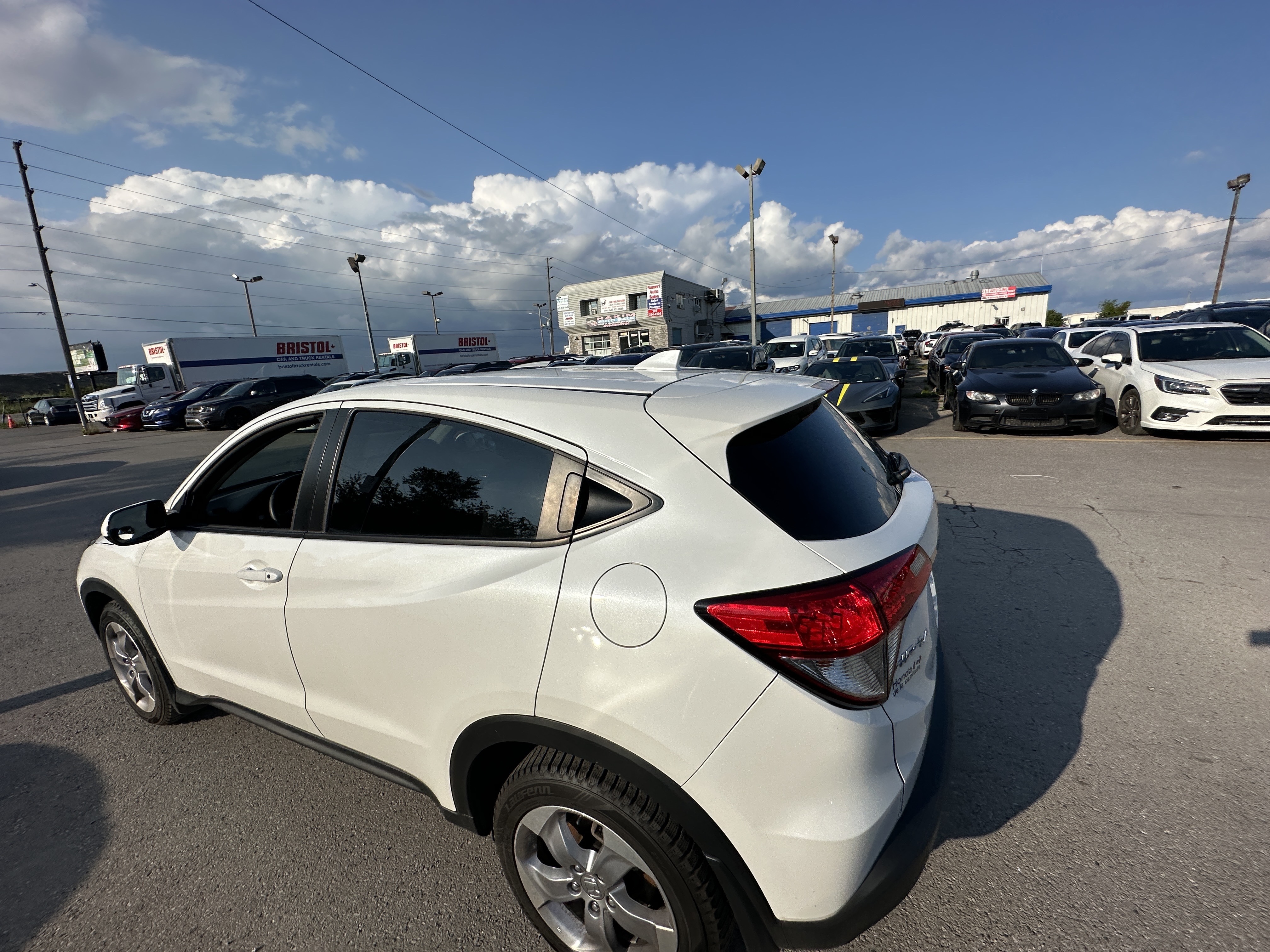 /hakimautosale/2021-Honda-HR-V-6913103851580629.jpg
