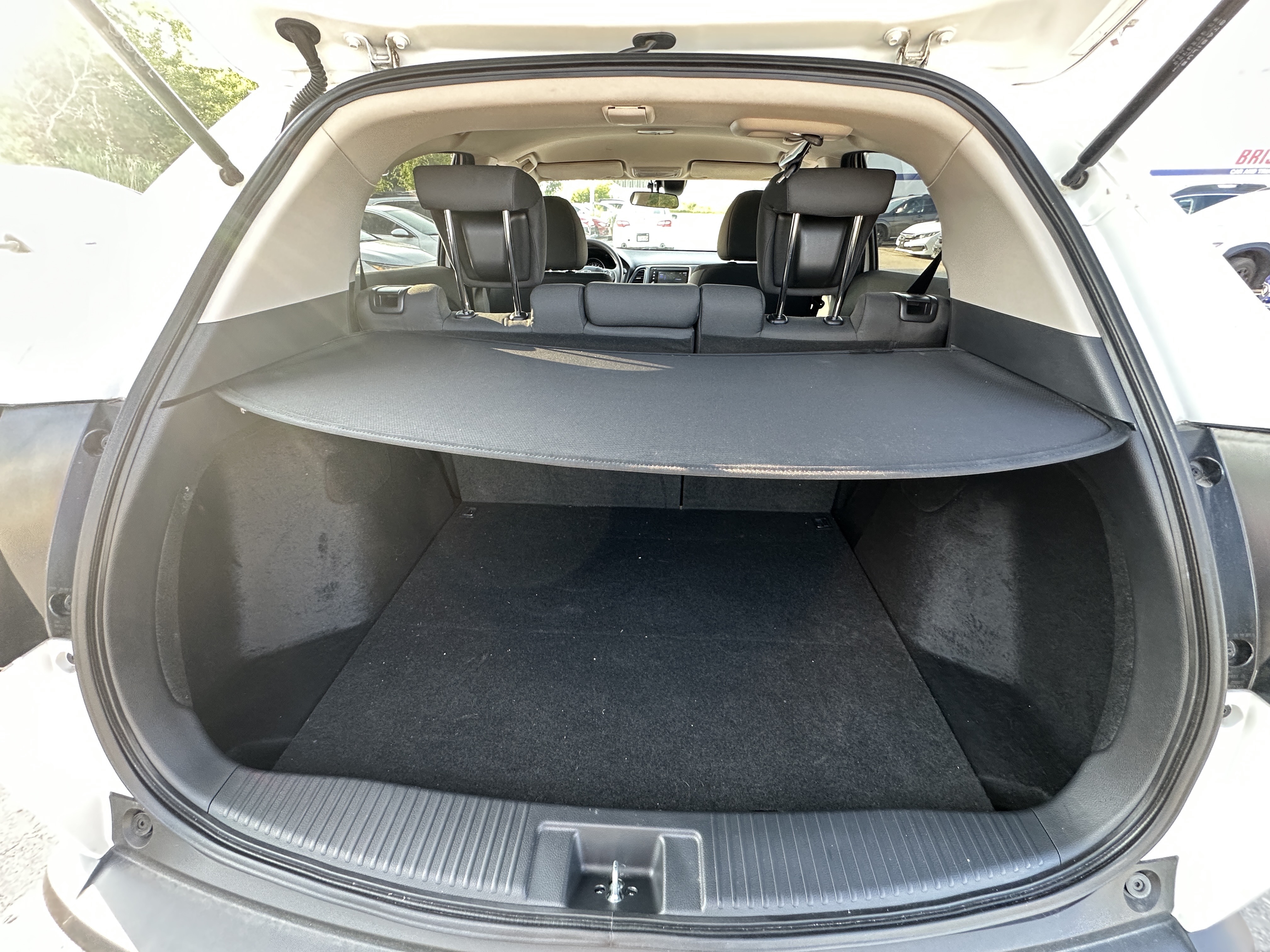 /hakimautosale/2021-Honda-HR-V-8303603344811301.jpg