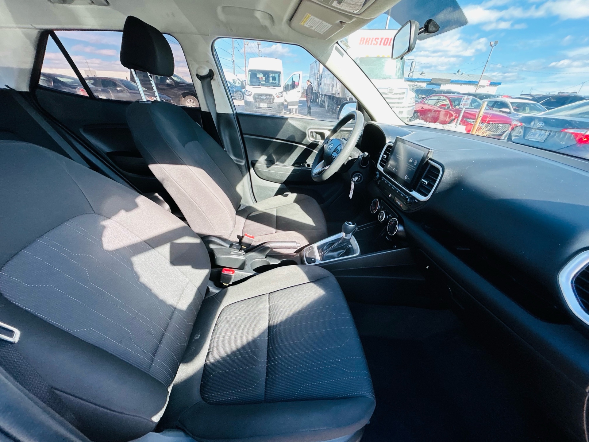 /hakimautosale/2021-Hyundai-Venue-41527924208689226.jpg