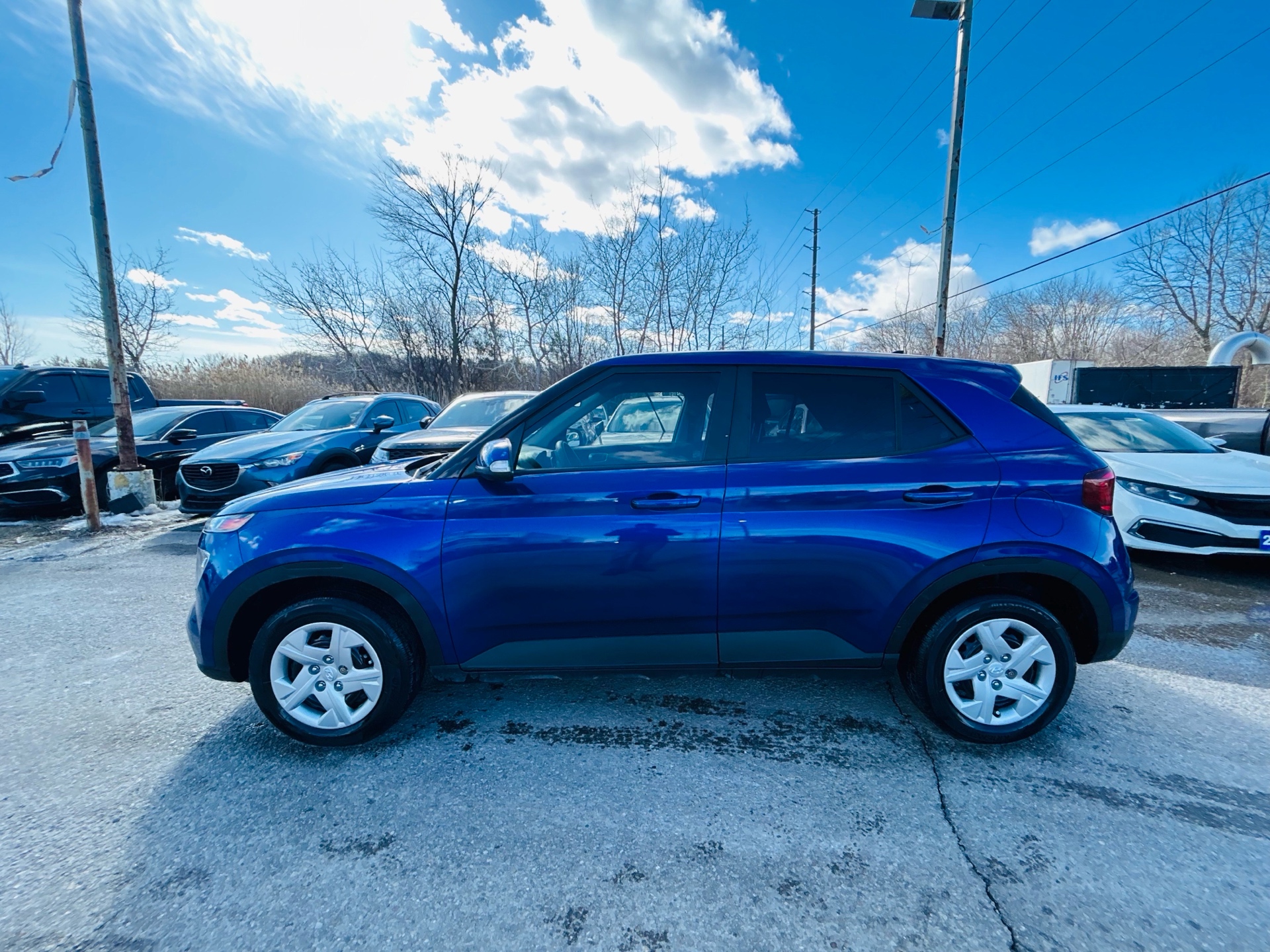/hakimautosale/2021-Hyundai-Venue-5138182562964062.jpg