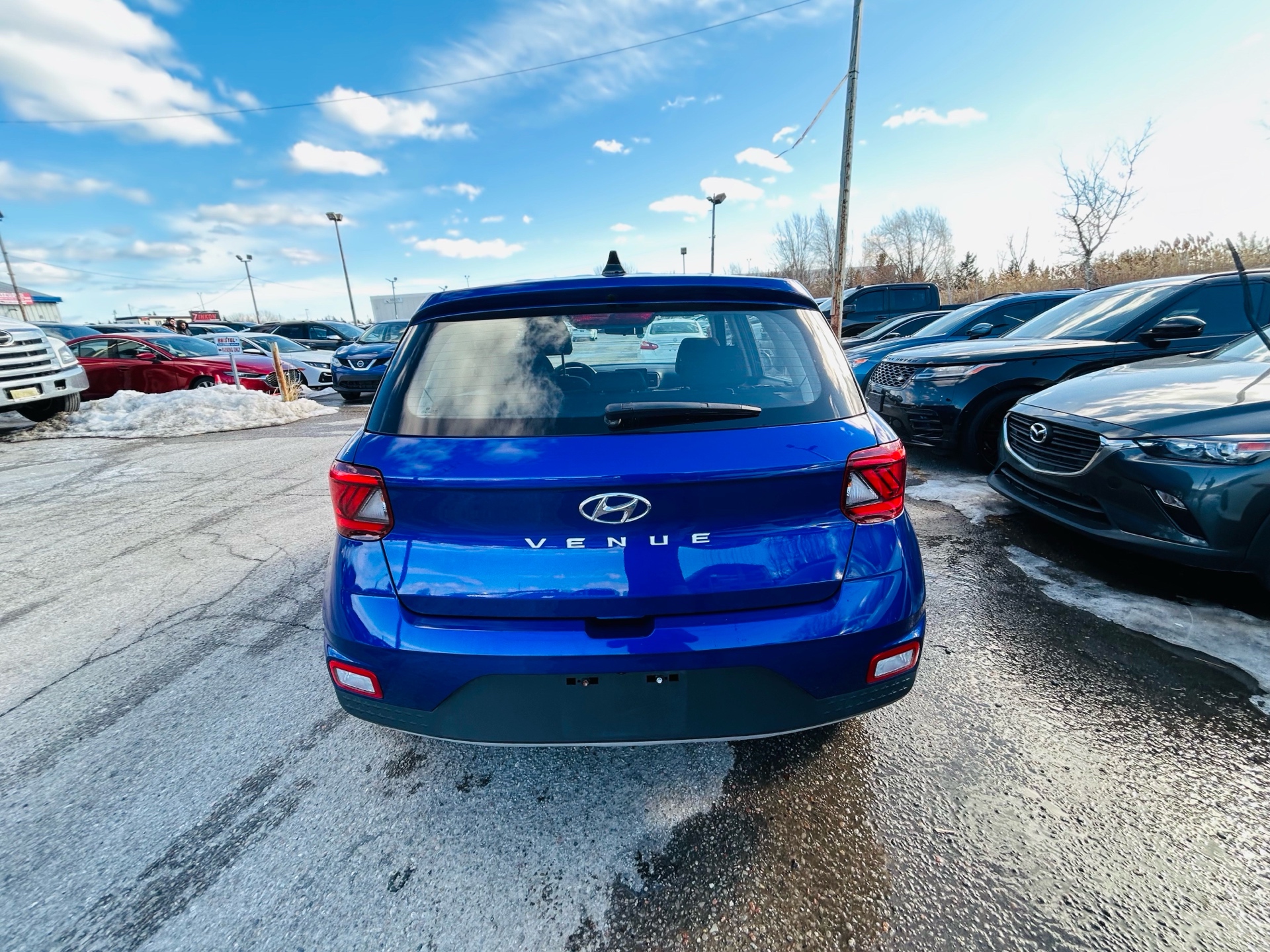/hakimautosale/2021-Hyundai-Venue-8540953945046752.jpg