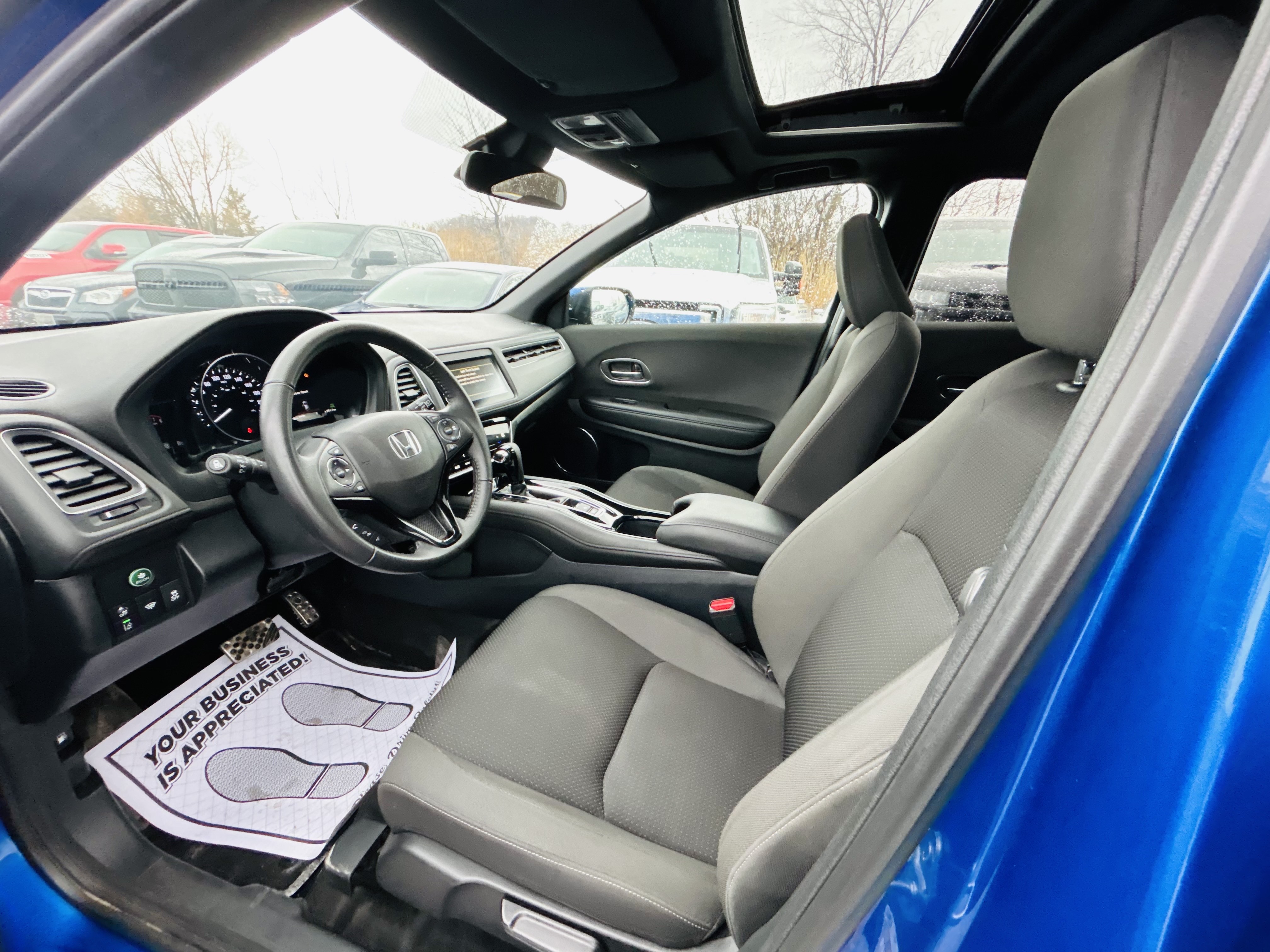 /hakimautosale/2022-Honda-HR-V-3750630156626964.jpg