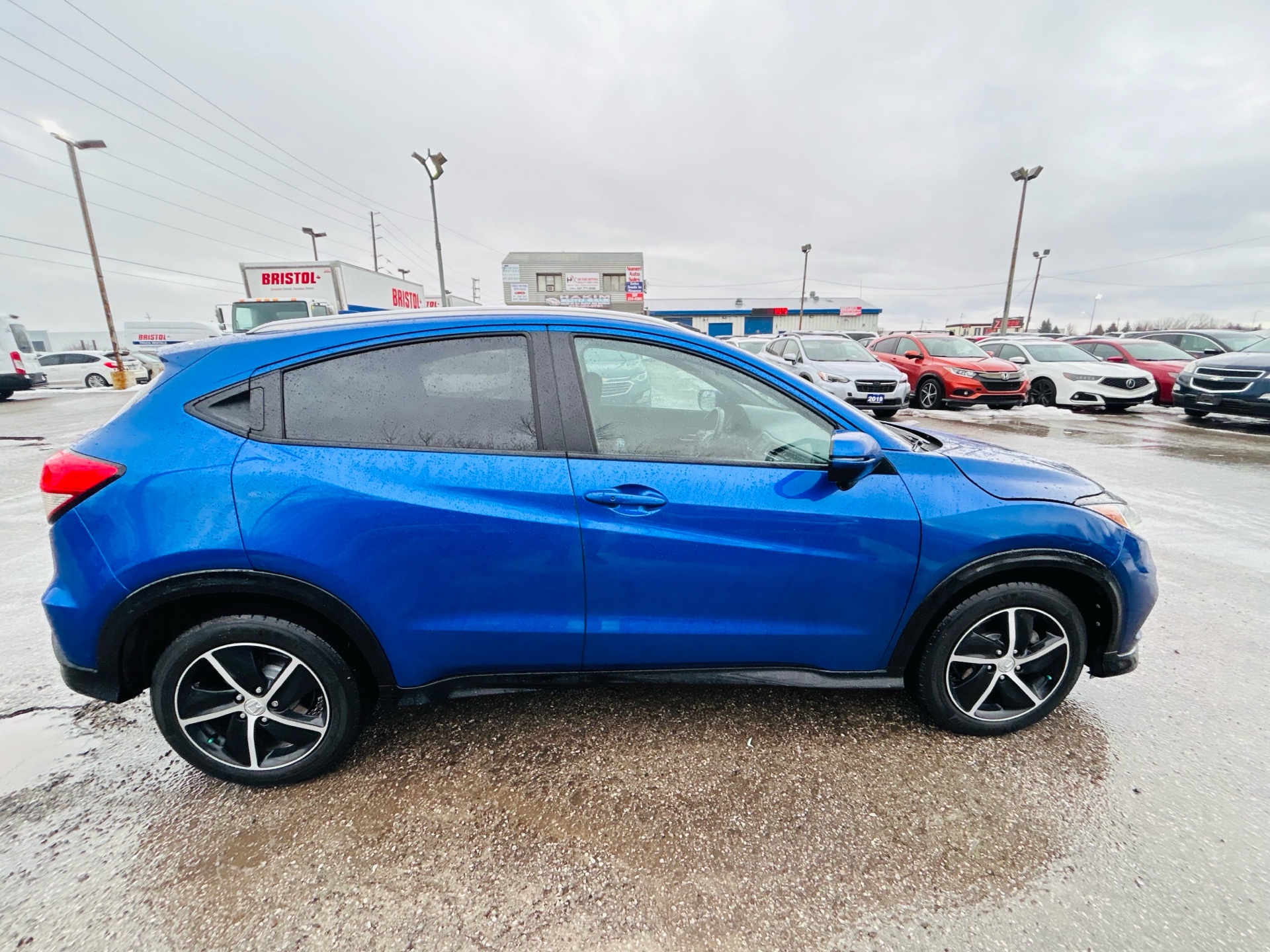 /hakimautosale/2022-Honda-HR-V-39025368305381347.jpg