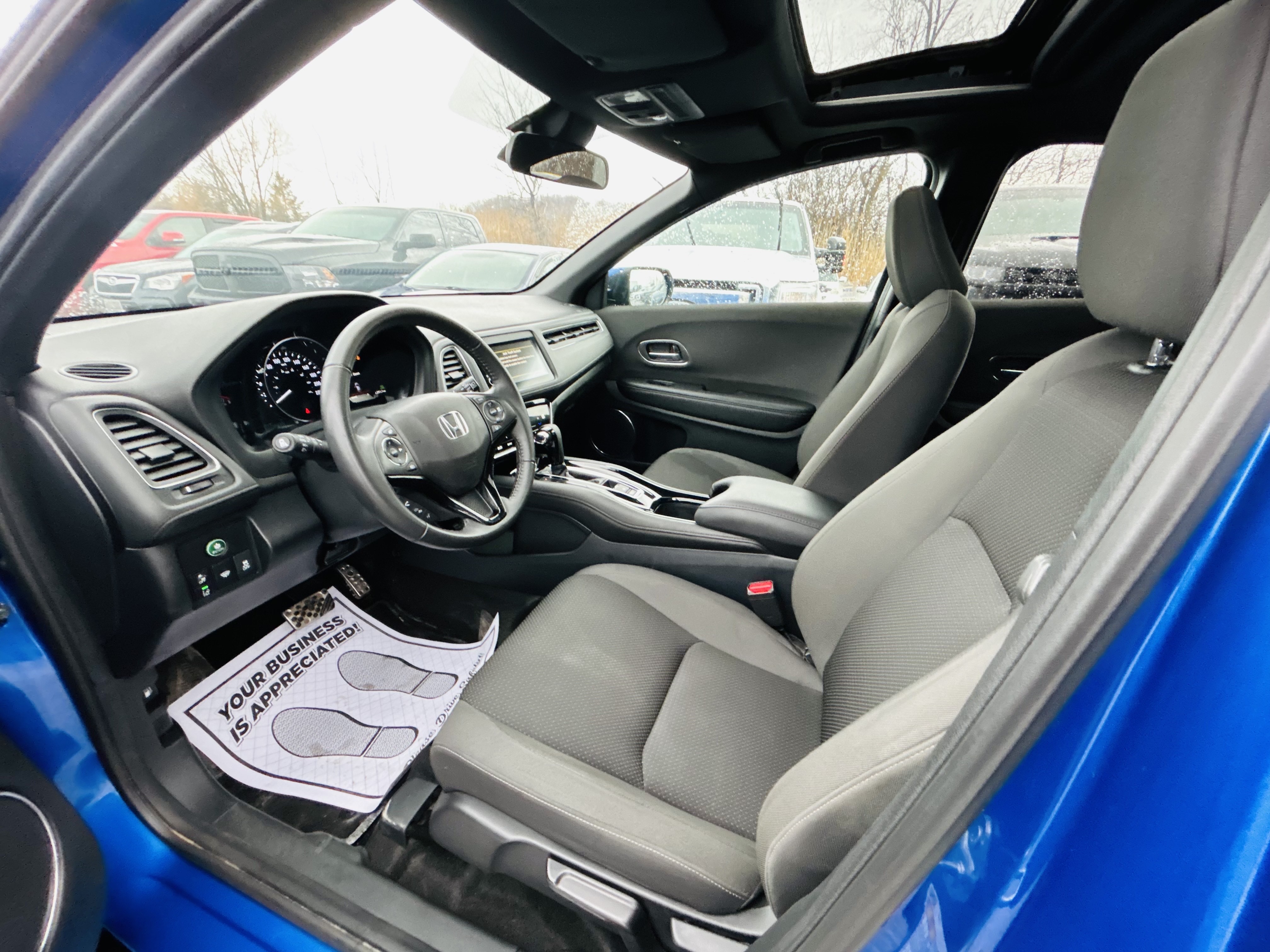 /hakimautosale/2022-Honda-HR-V-665075549433344.jpg