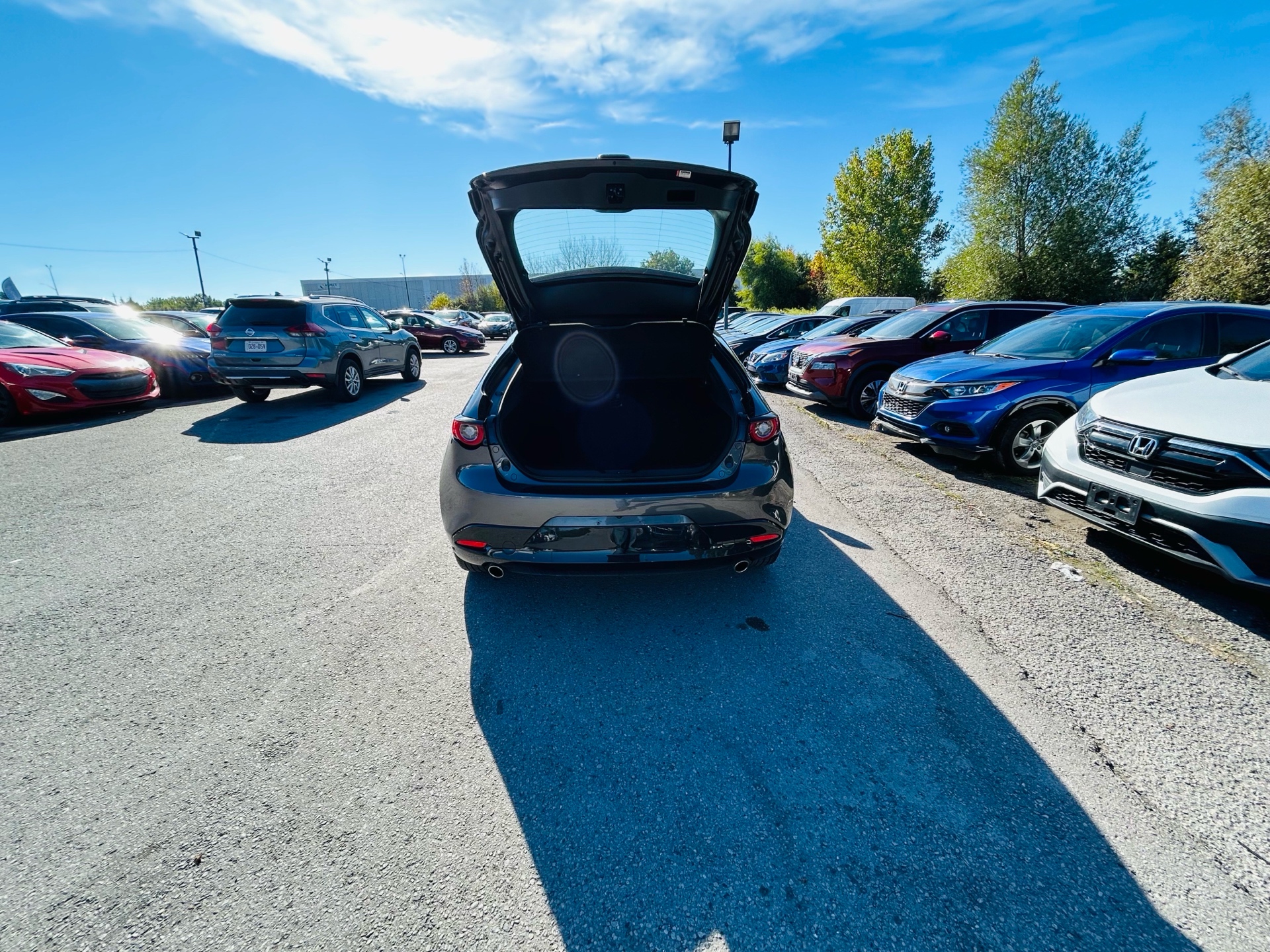 /hakimautosale/2022-Mazda-Mazda3Sport-6475689654385439.jpg