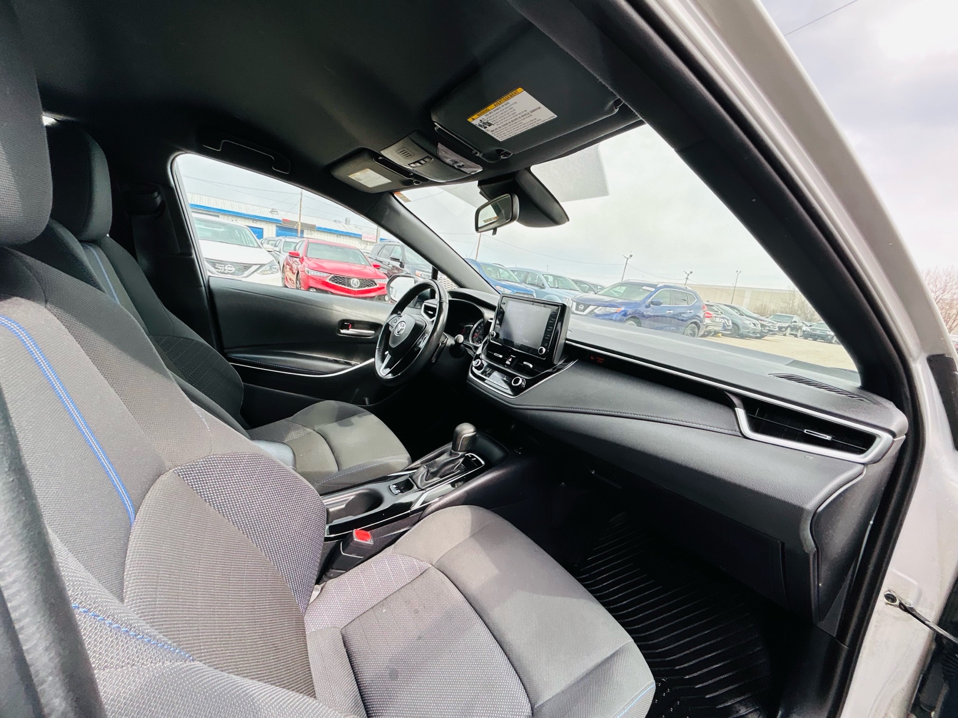 /hakimautosale/2022-Toyota-Corolla-09836107480277301.jpg