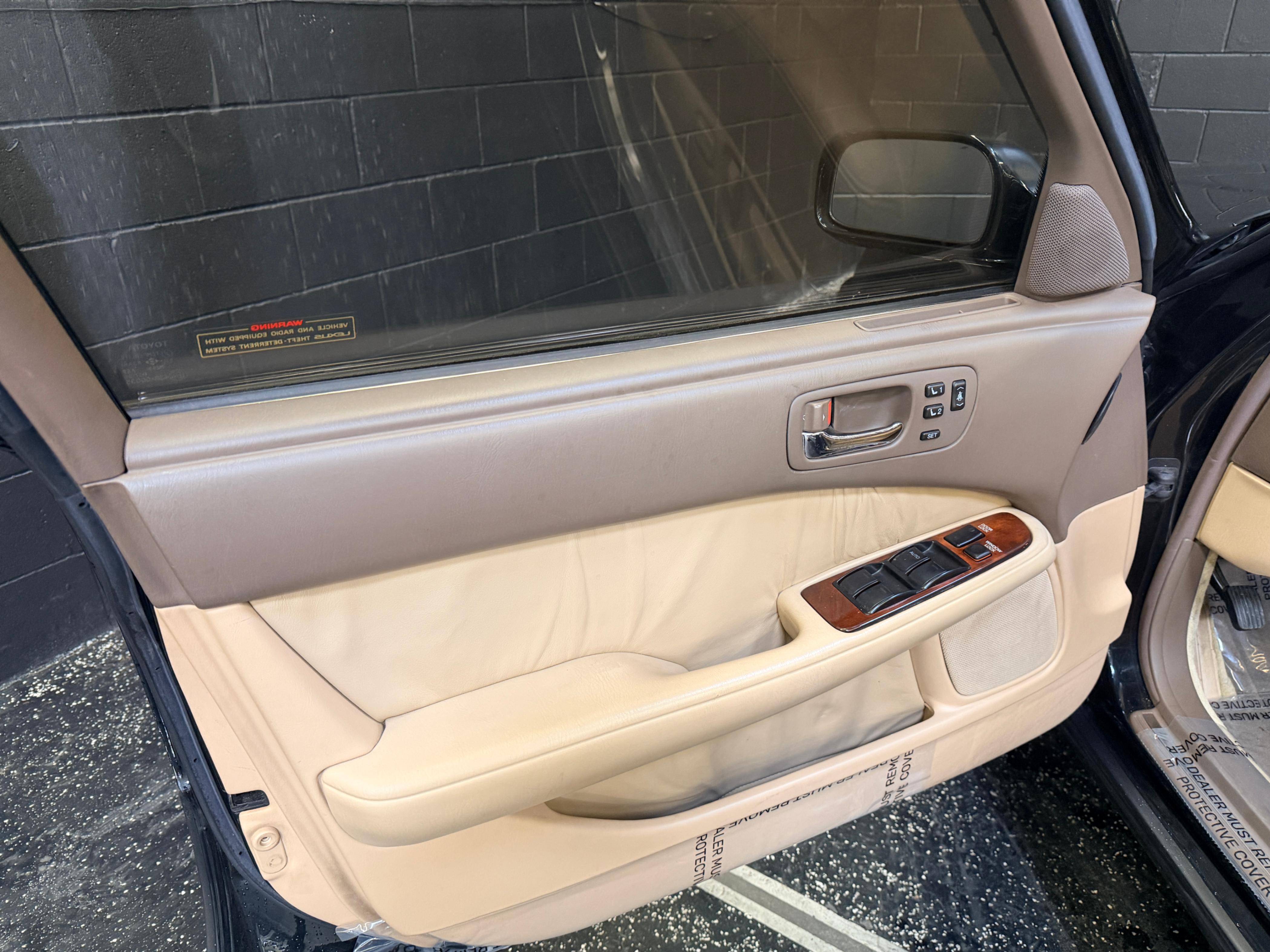 /hcwenterprisecorporation/1993-Lexus-LS-3093690342828659.jpg