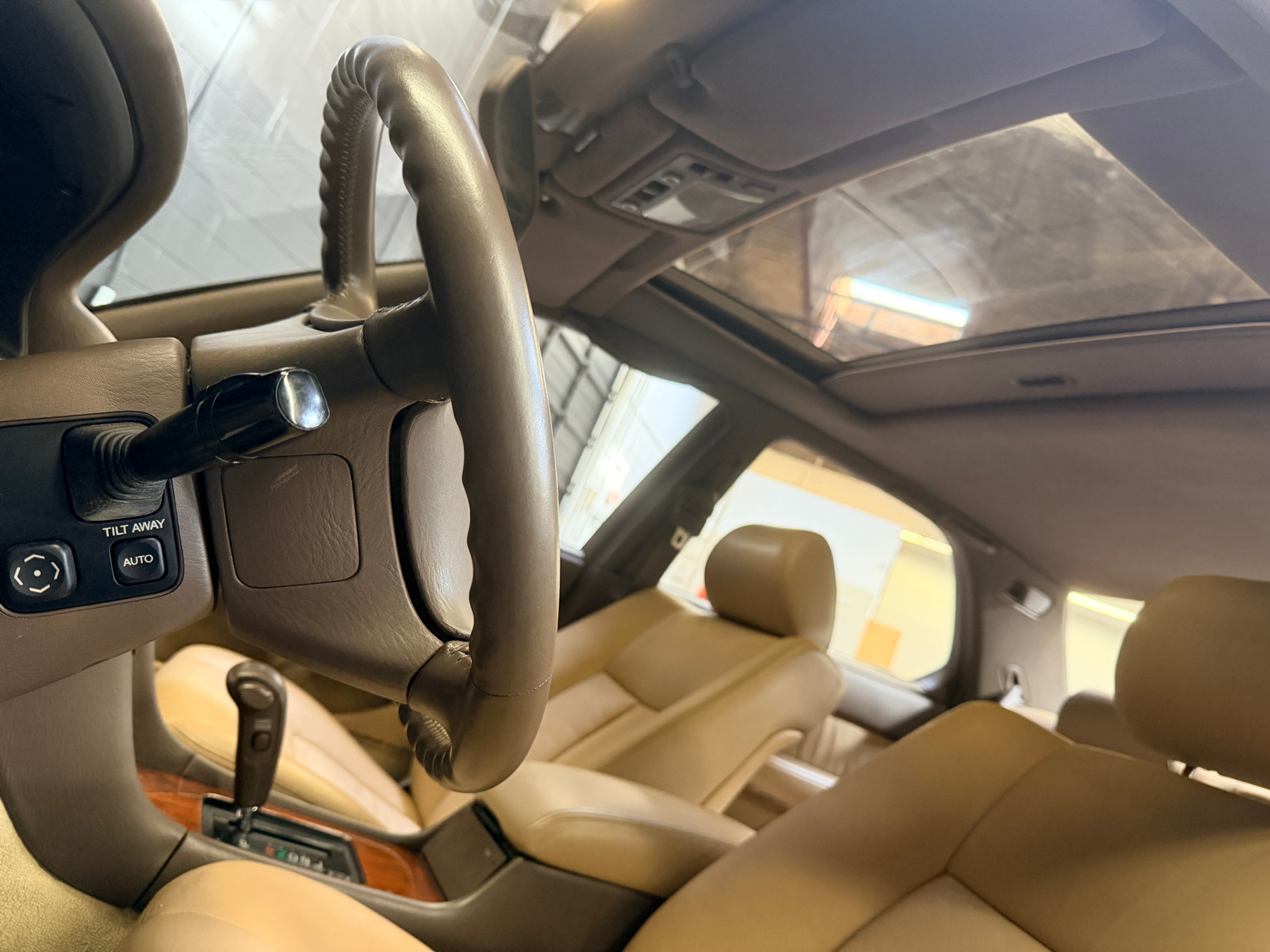 /hcwenterprisecorporation/1993-Lexus-LS-9662719206774382.jpg
