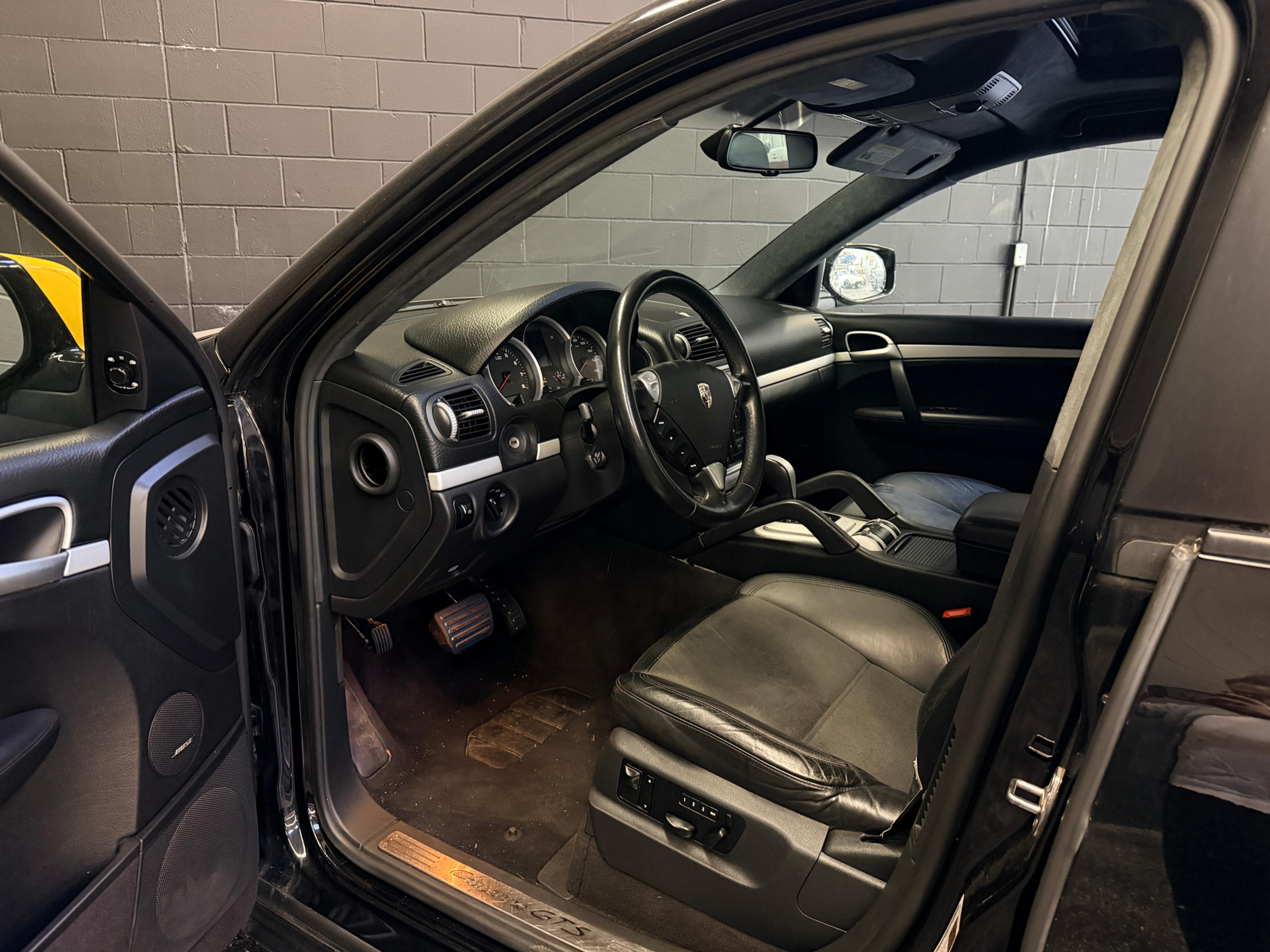 /hcwenterprisecorporation/2008-Porsche-Cayenne-6232622499301259.jpg