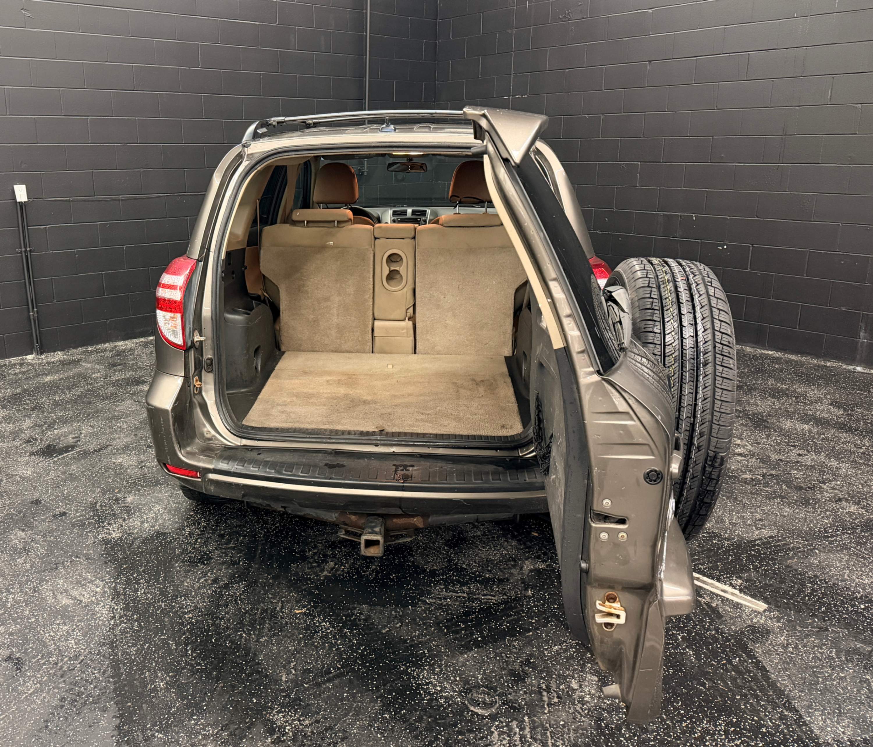 /hcwenterprisecorporation/2009-Toyota-RAV4-3451833095530856.jpg