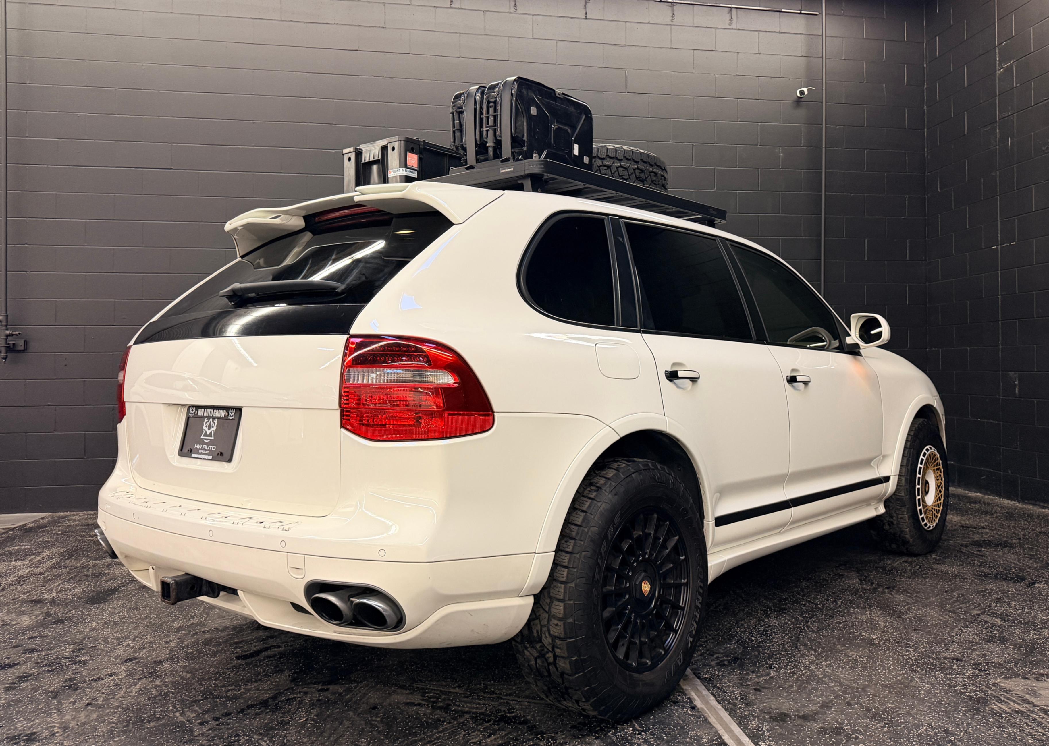 /hcwenterprisecorporation/2010-Porsche-Cayenne-27644488991236127.jpg