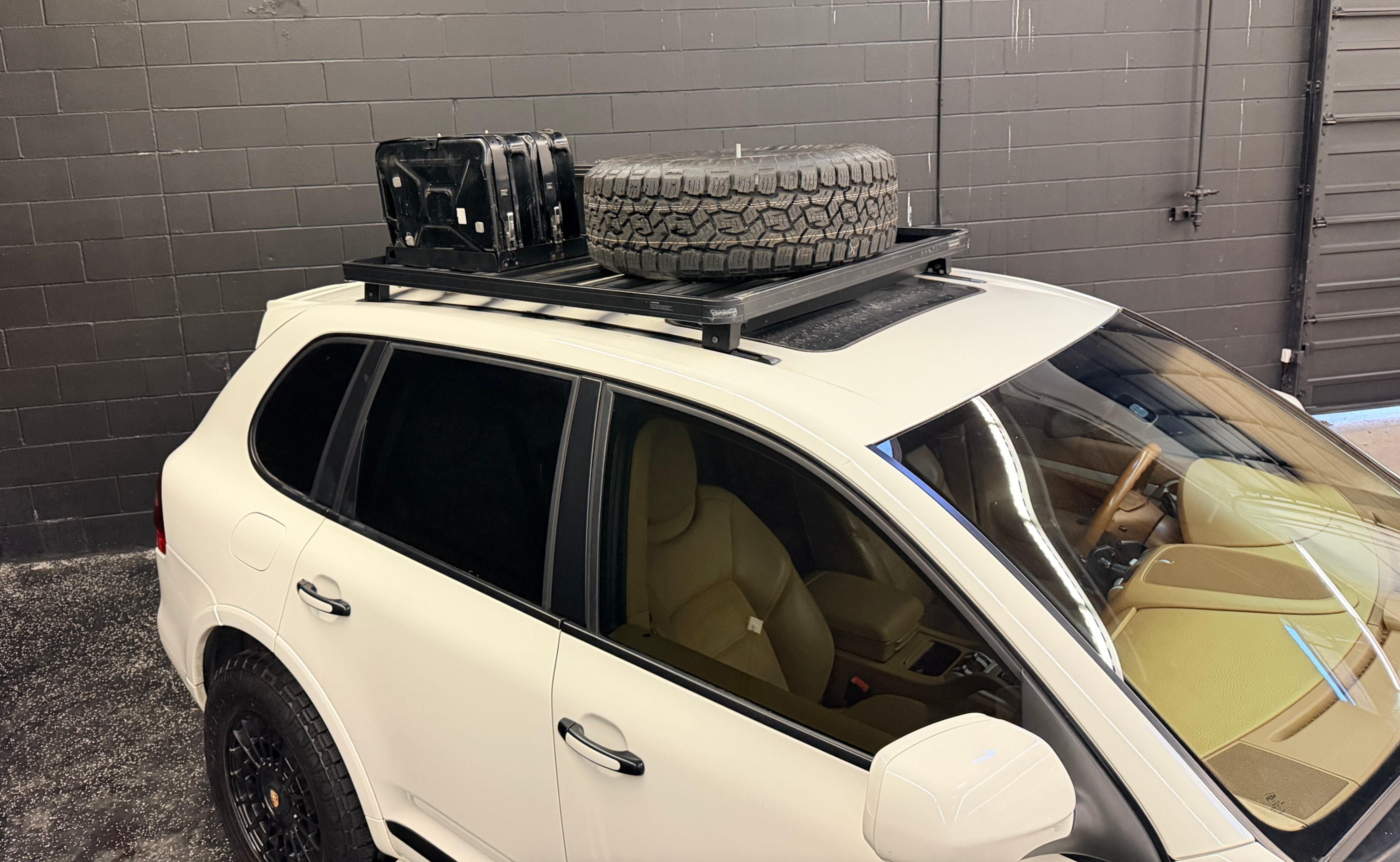 /hcwenterprisecorporation/2010-Porsche-Cayenne-46082660983548784.jpg