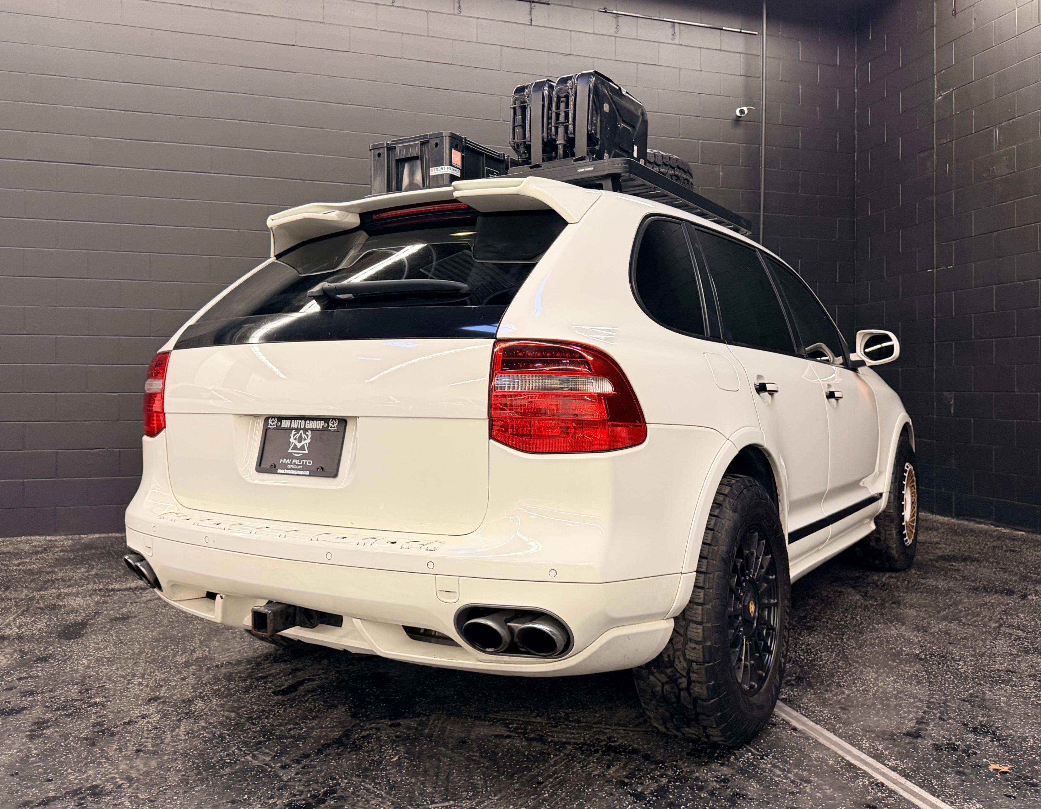 /hcwenterprisecorporation/2010-Porsche-Cayenne-7887812828705896.jpg