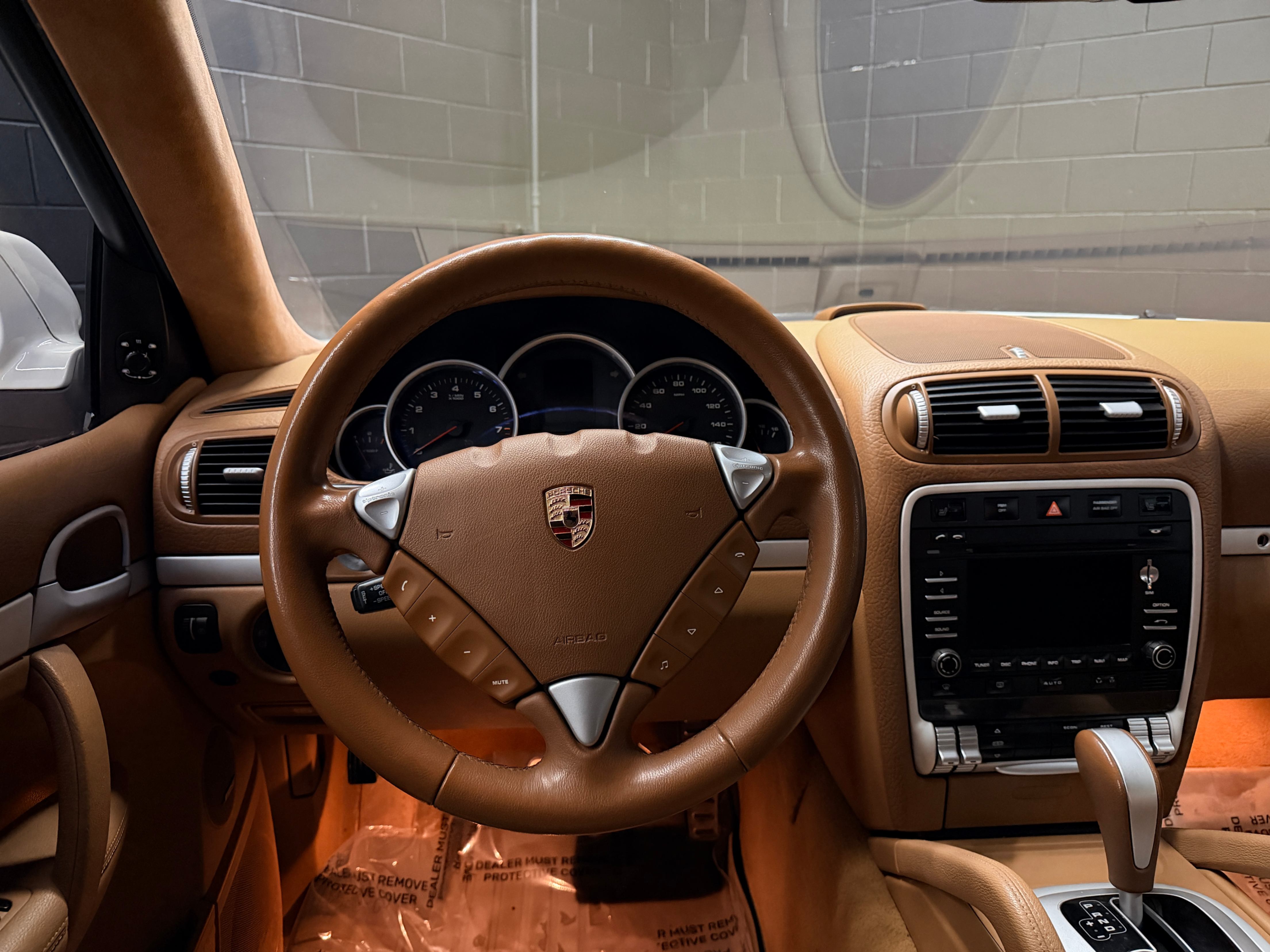 /hcwenterprisecorporation/2010-Porsche-Cayenne-7892951496483598.jpg