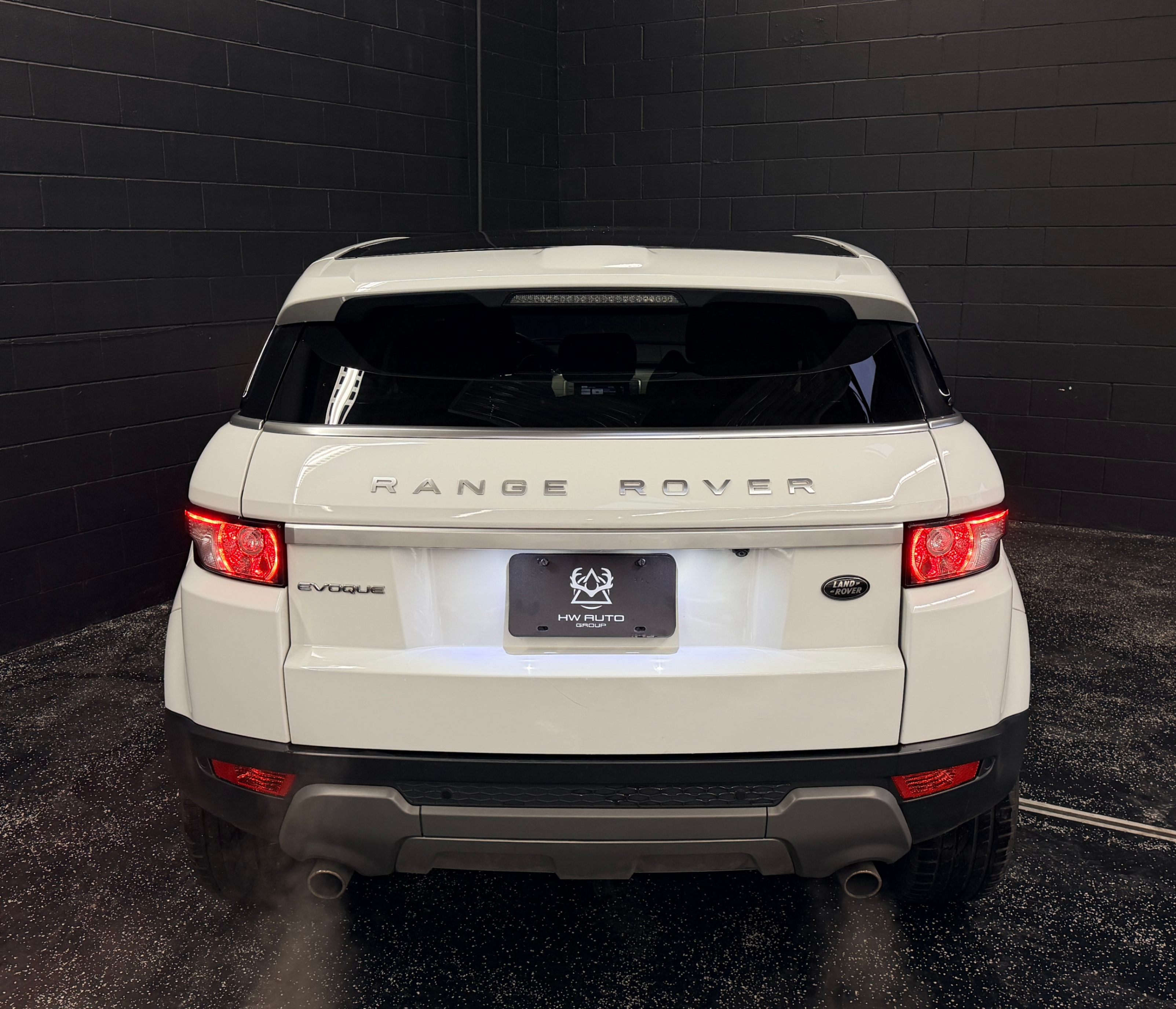 /hcwenterprisecorporation/2012-LandRover-RangeRover-9612840970900183.jpg