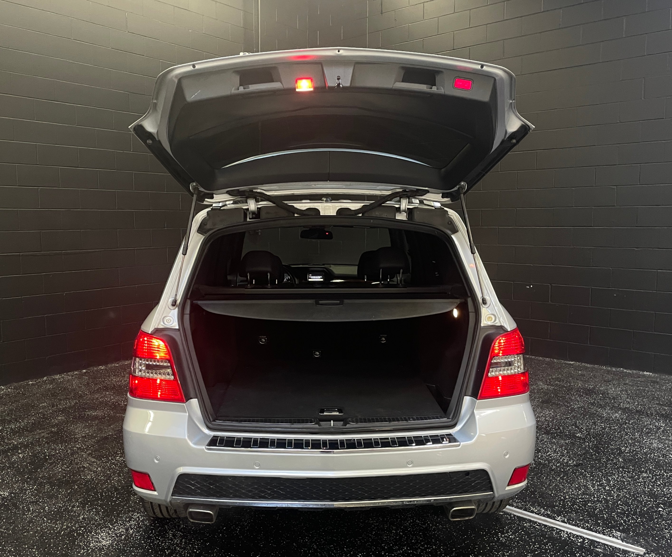 /hcwenterprisecorporation/2012-Mercedes-Benz-GLK-Class-5358601771295299.jpg