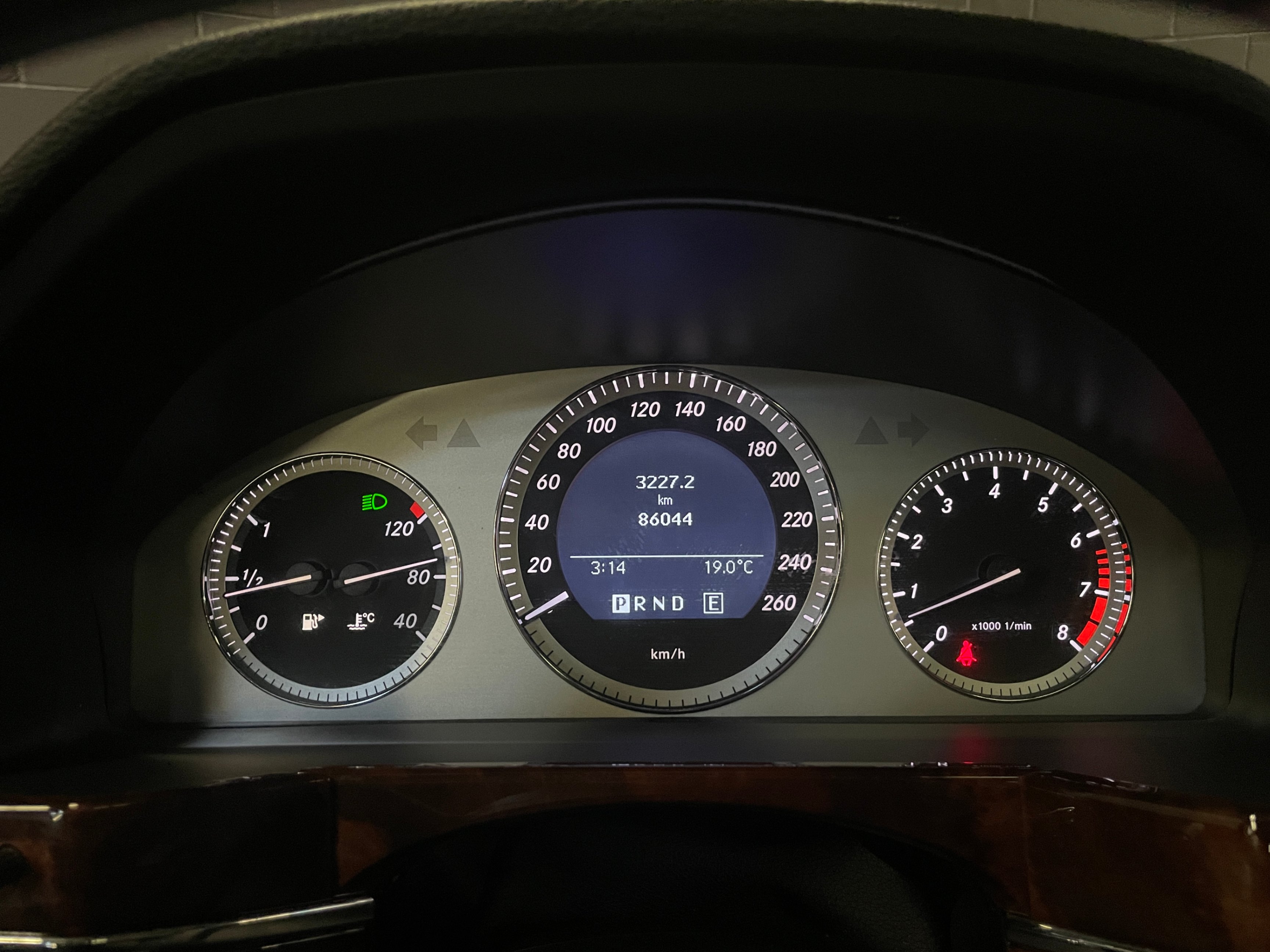 /hcwenterprisecorporation/2012-Mercedes-Benz-GLK-Class-7078323190441751.jpg