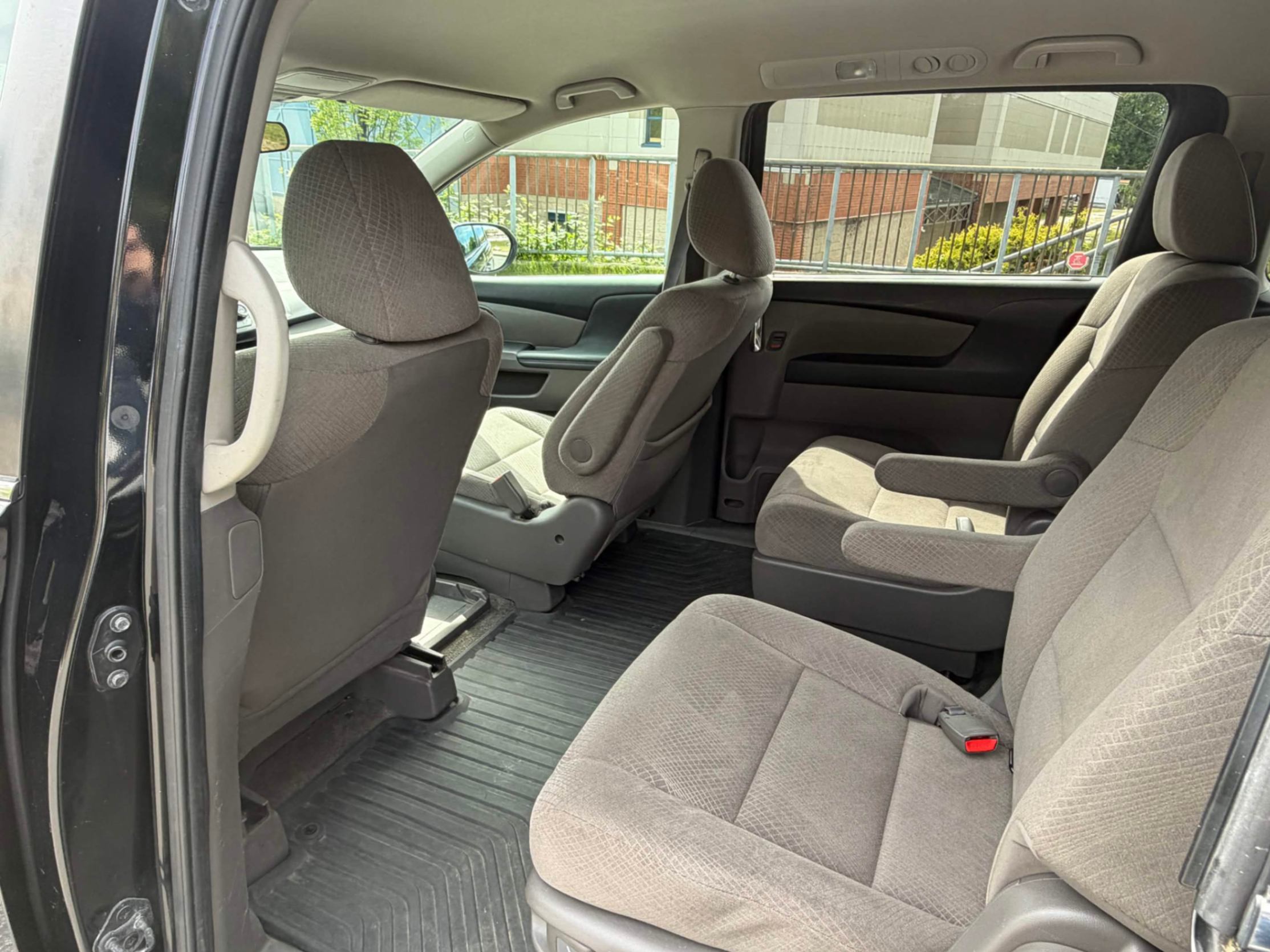/hcwenterprisecorporation/2015-Honda-Odyssey-30182581756616633.jpg