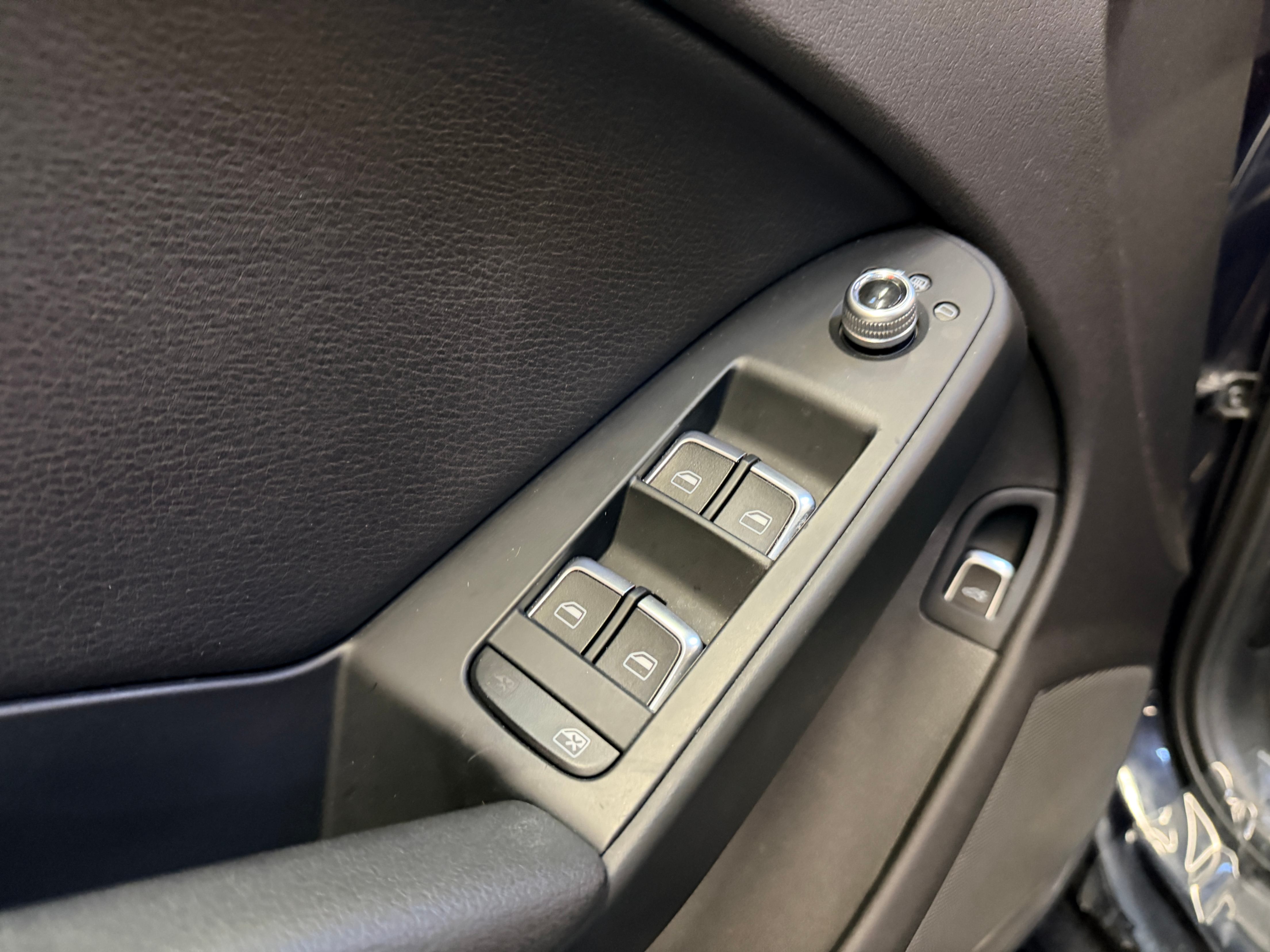 /hcwenterprisecorporation/2016-Audi-A4-14890053362034017.jpg