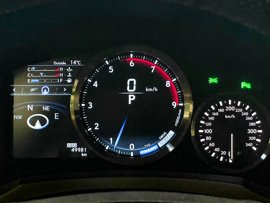 /hcwenterprisecorporation/2016-Lexus-RCF-05612030737867313.jpg