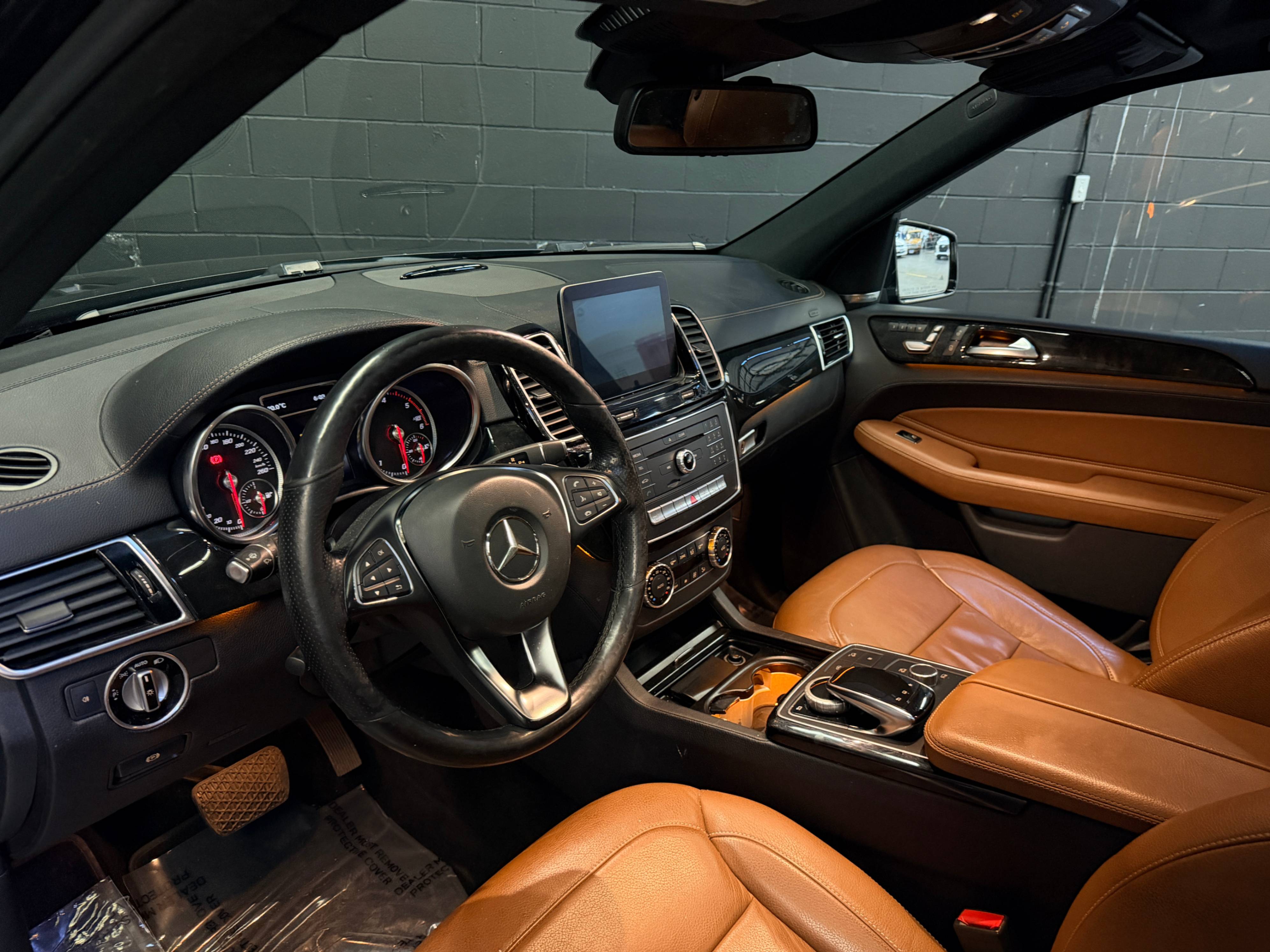 /hcwenterprisecorporation/2016-Mercedes-Benz-GLE-Class-47307110910859373.jpg