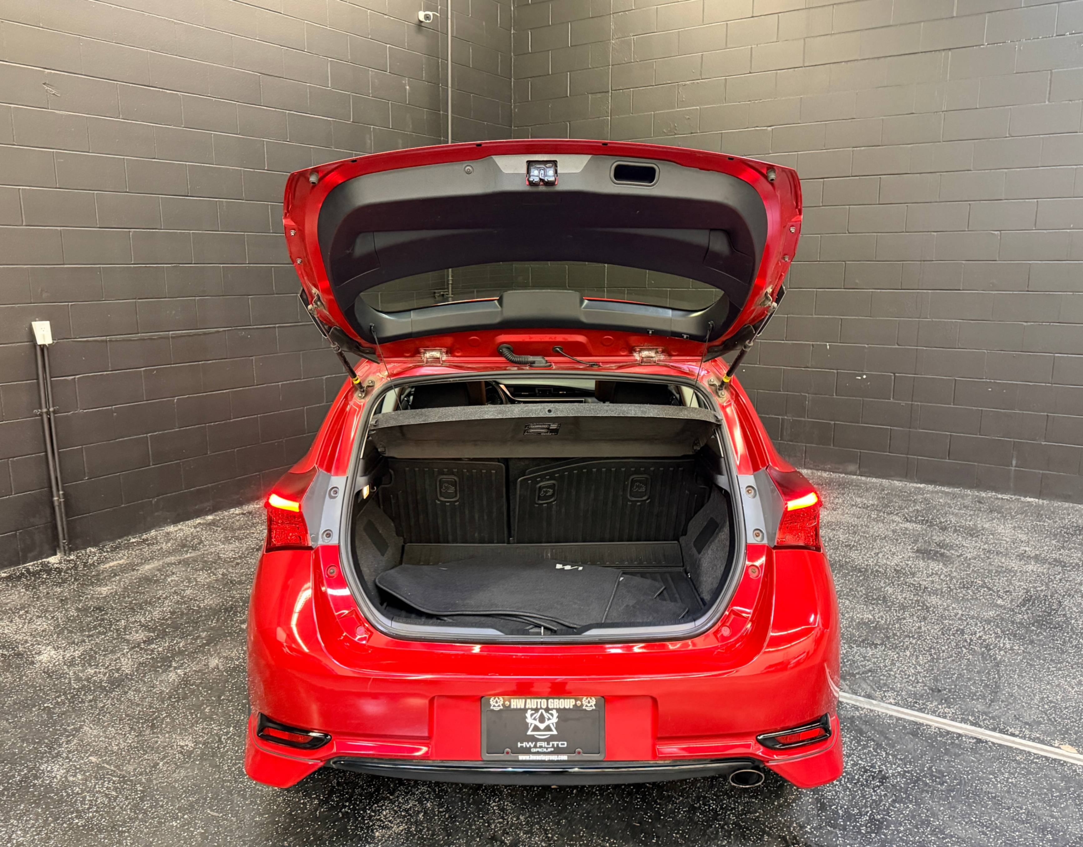/hcwenterprisecorporation/2016-Scion-IM-8492815891082508.jpg