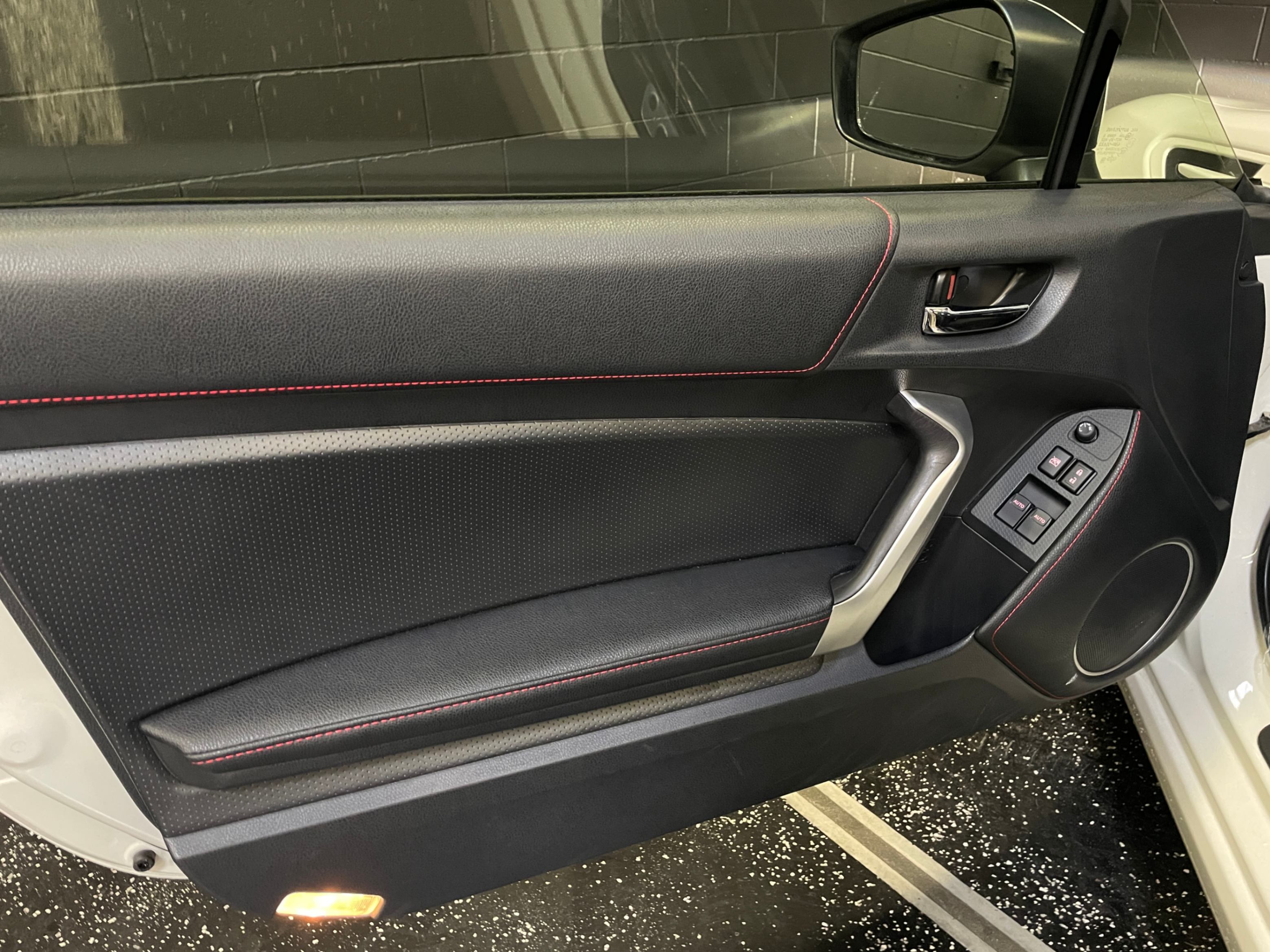 /hcwenterprisecorporation/2016-Subaru-BRZ-2308204638879352.jpg