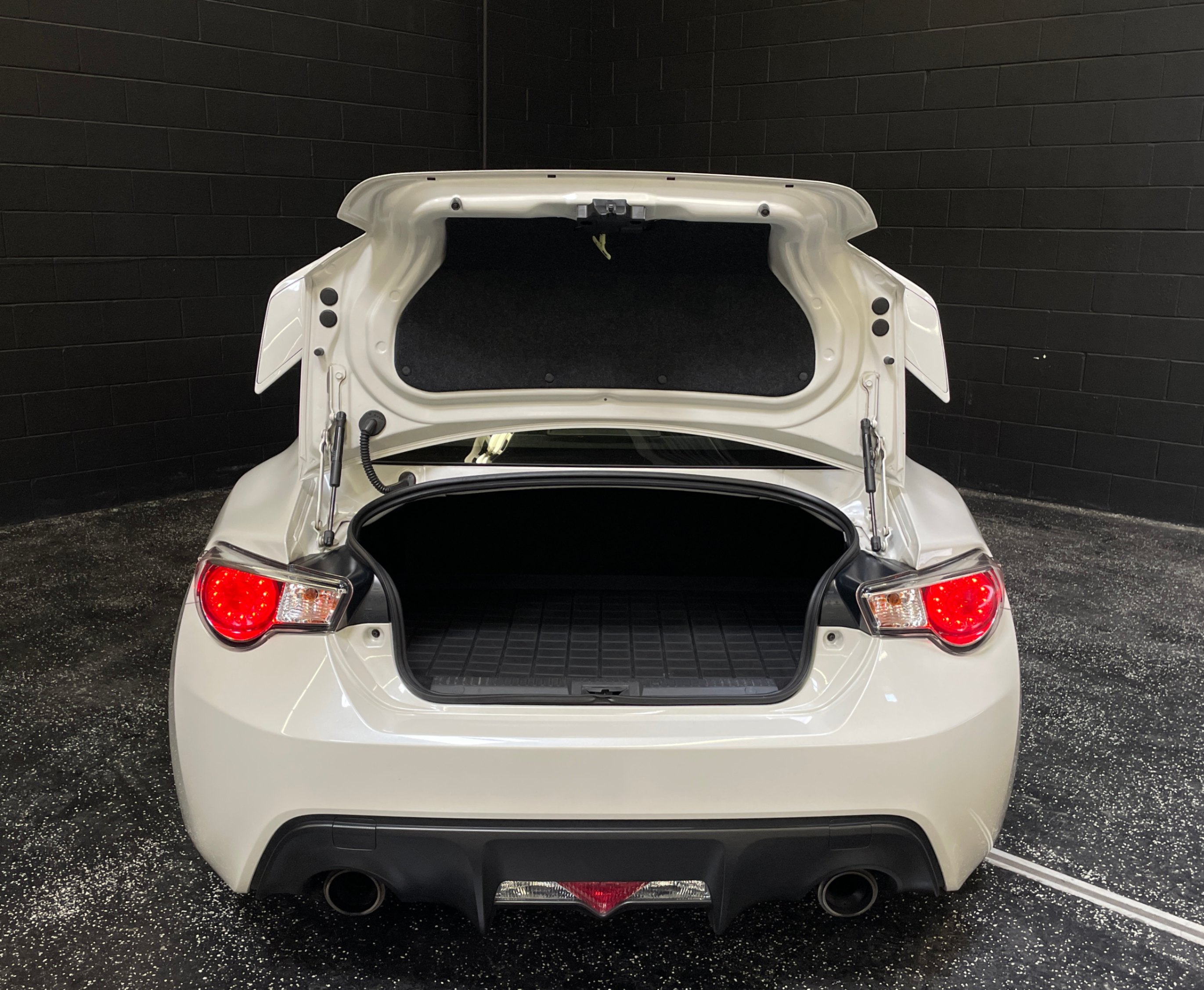 /hcwenterprisecorporation/2016-Subaru-BRZ-6695702711179816.jpg
