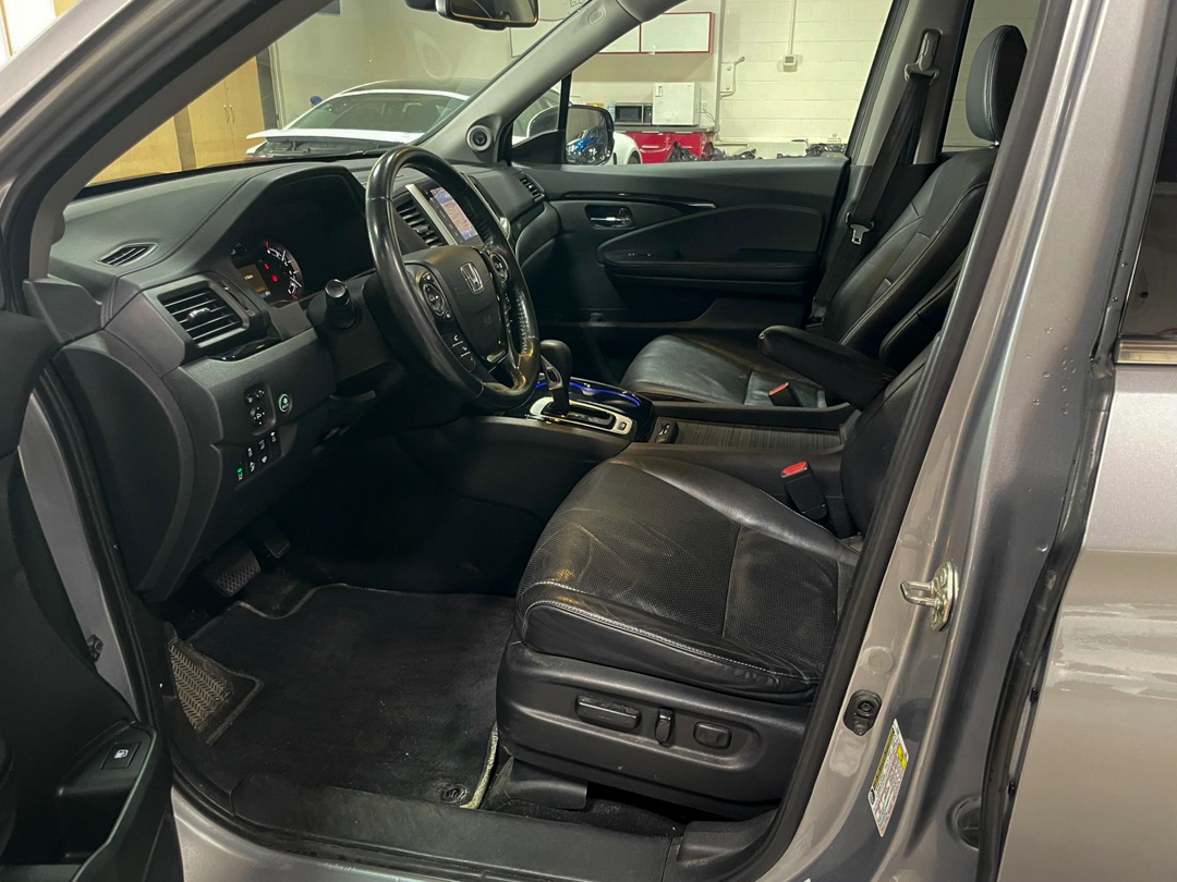 /hcwenterprisecorporation/2017-Honda-Ridgeline-8446572976069189.jpg